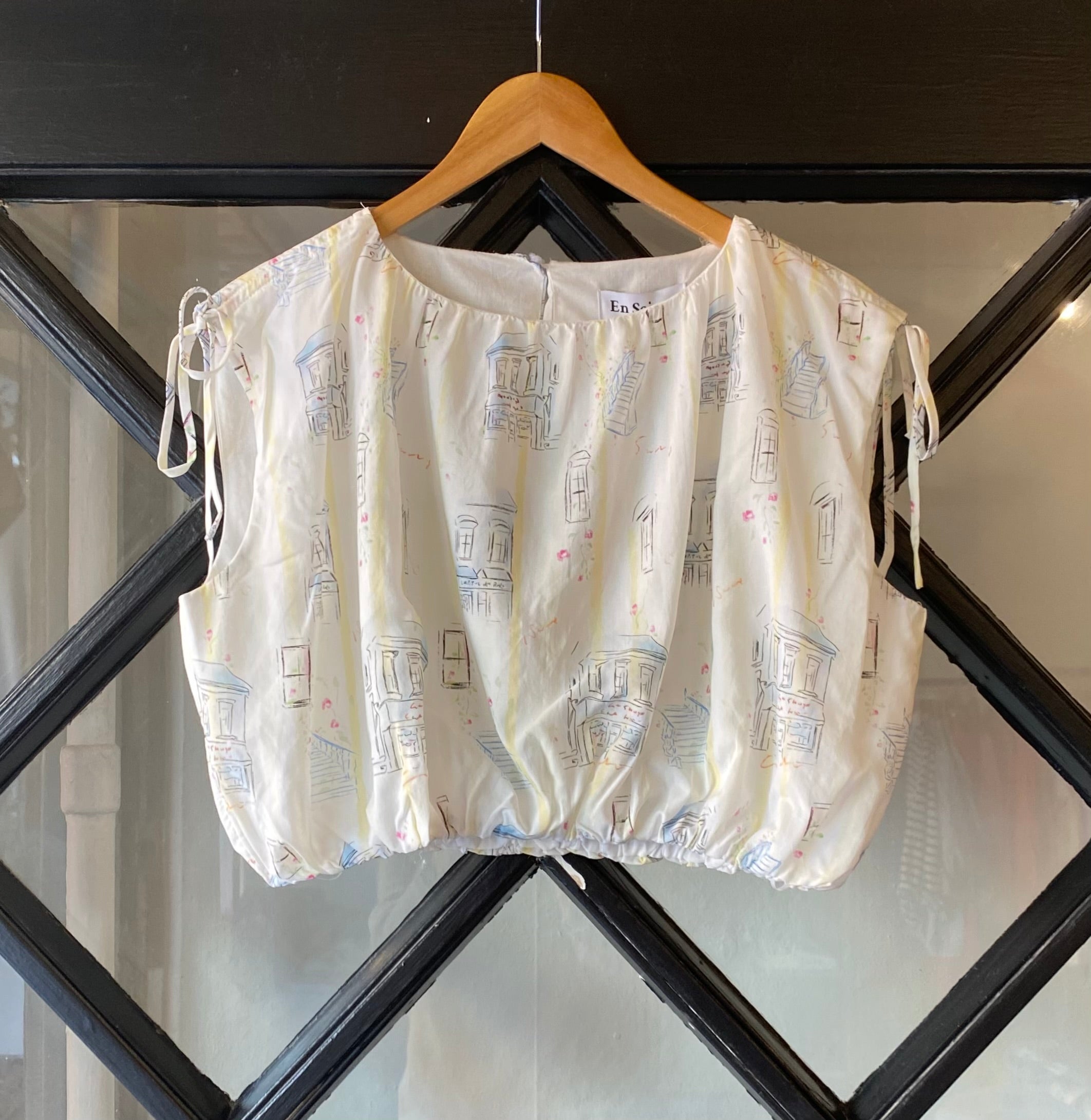 En Saison Bartlet Cropped Top