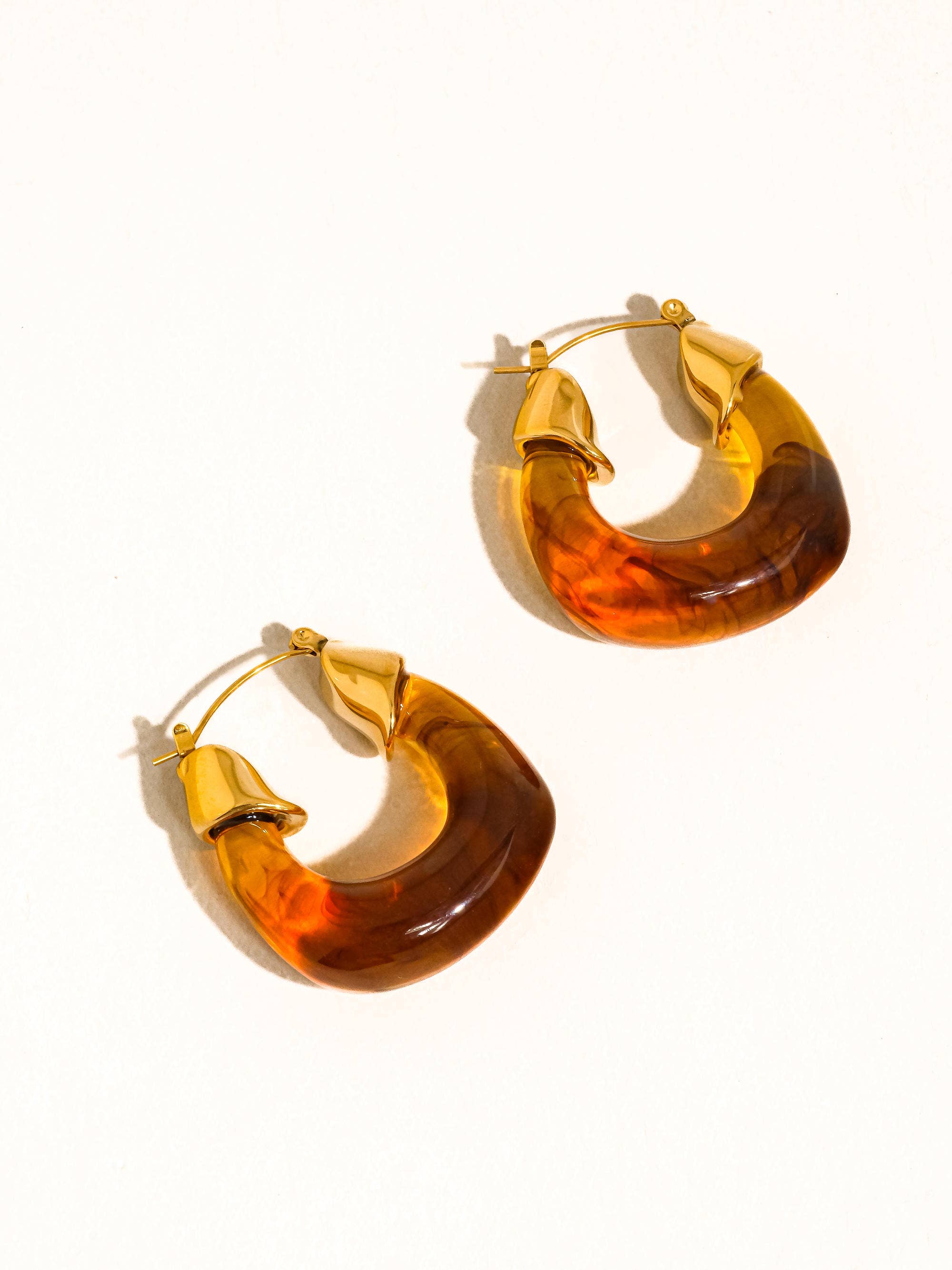 Flânerie Arlowe 18K Gold Non-Tarnish Resin Hoop Earrings