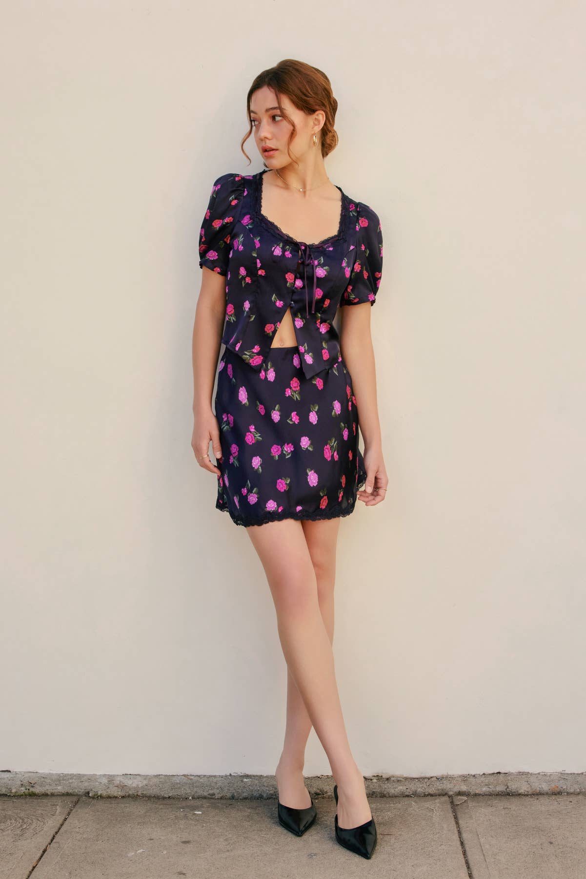 Dress Forum Dark Bloom Balloon Short Sleeves Blouse 2095