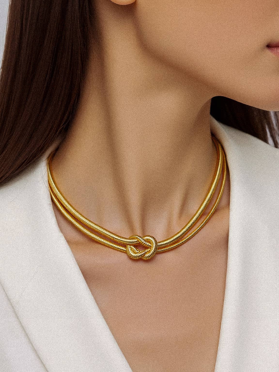 Flânerie Evereign 18K Gold Knot Necklace