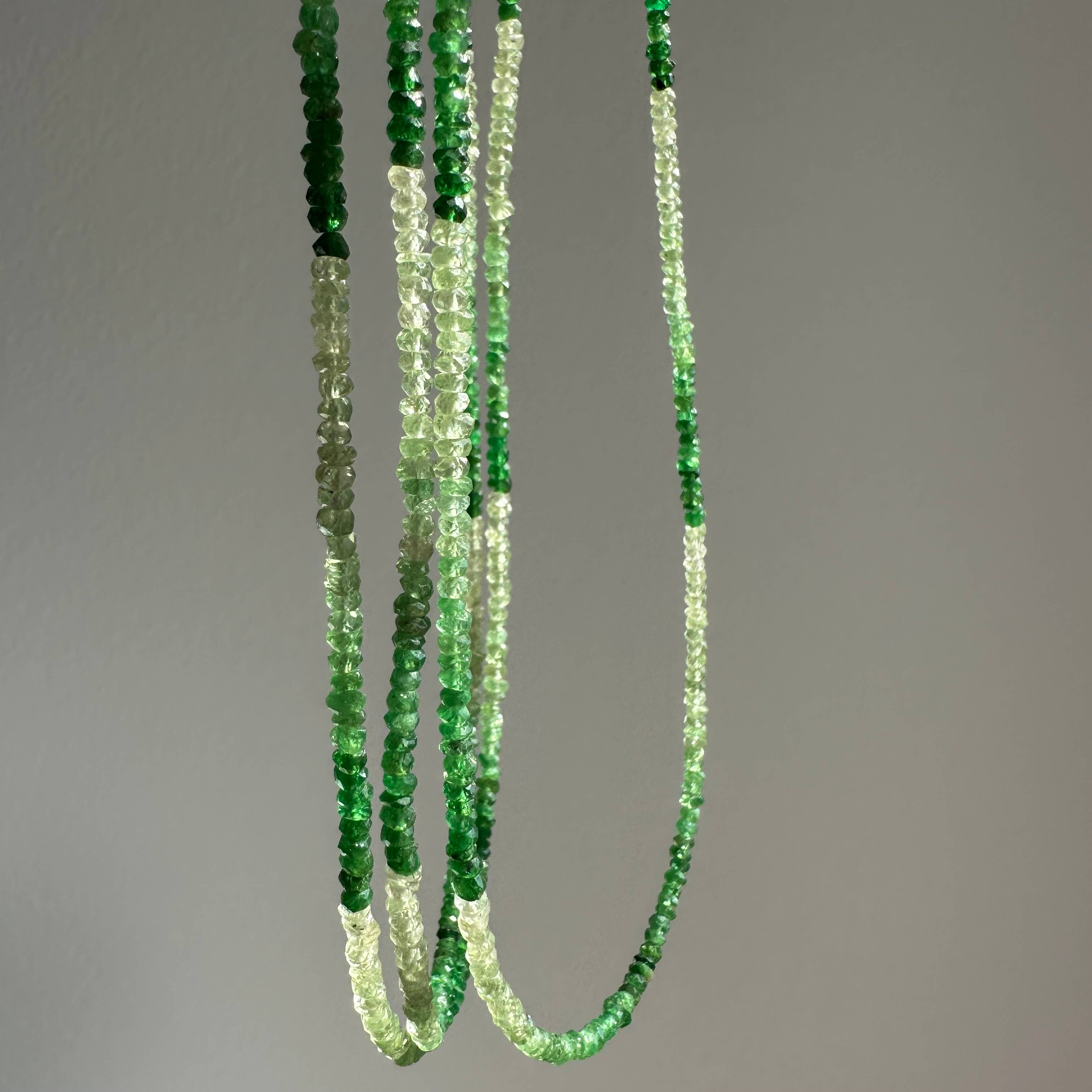 Anokhi Green Garnet/Tsavorite Ombre Necklace NKB120