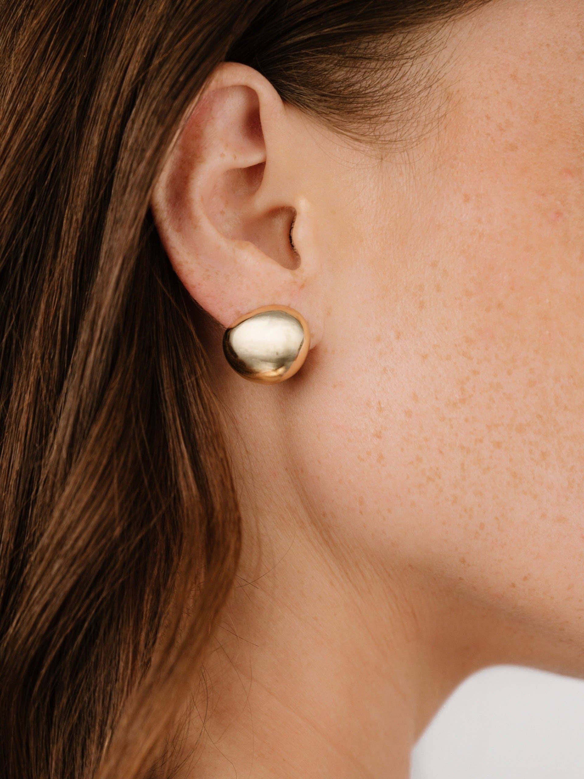 Ettika Polished Pebble Stud Earrings
