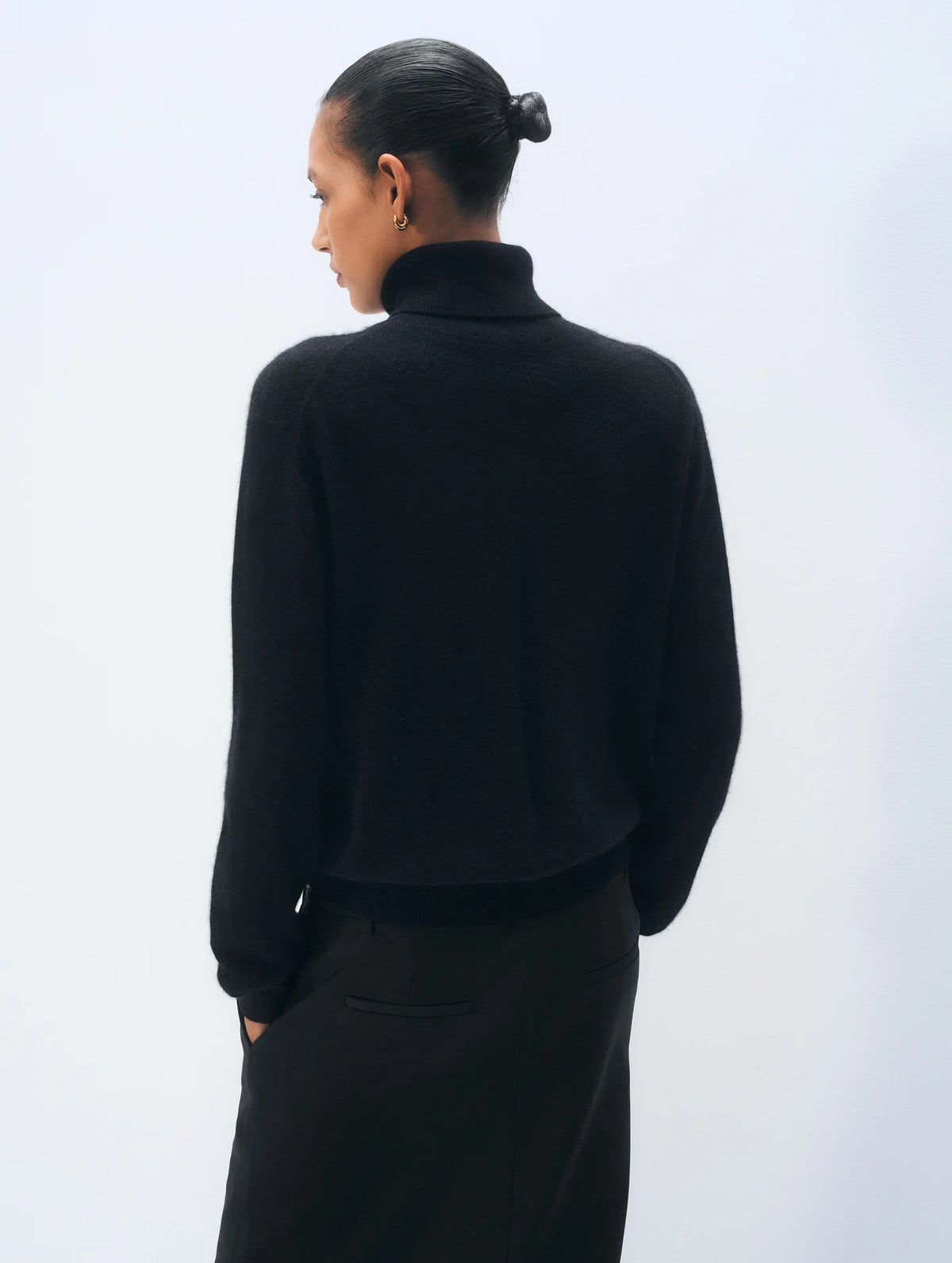 White + Warren Cashmere Easy Trim Turtleneck 21368