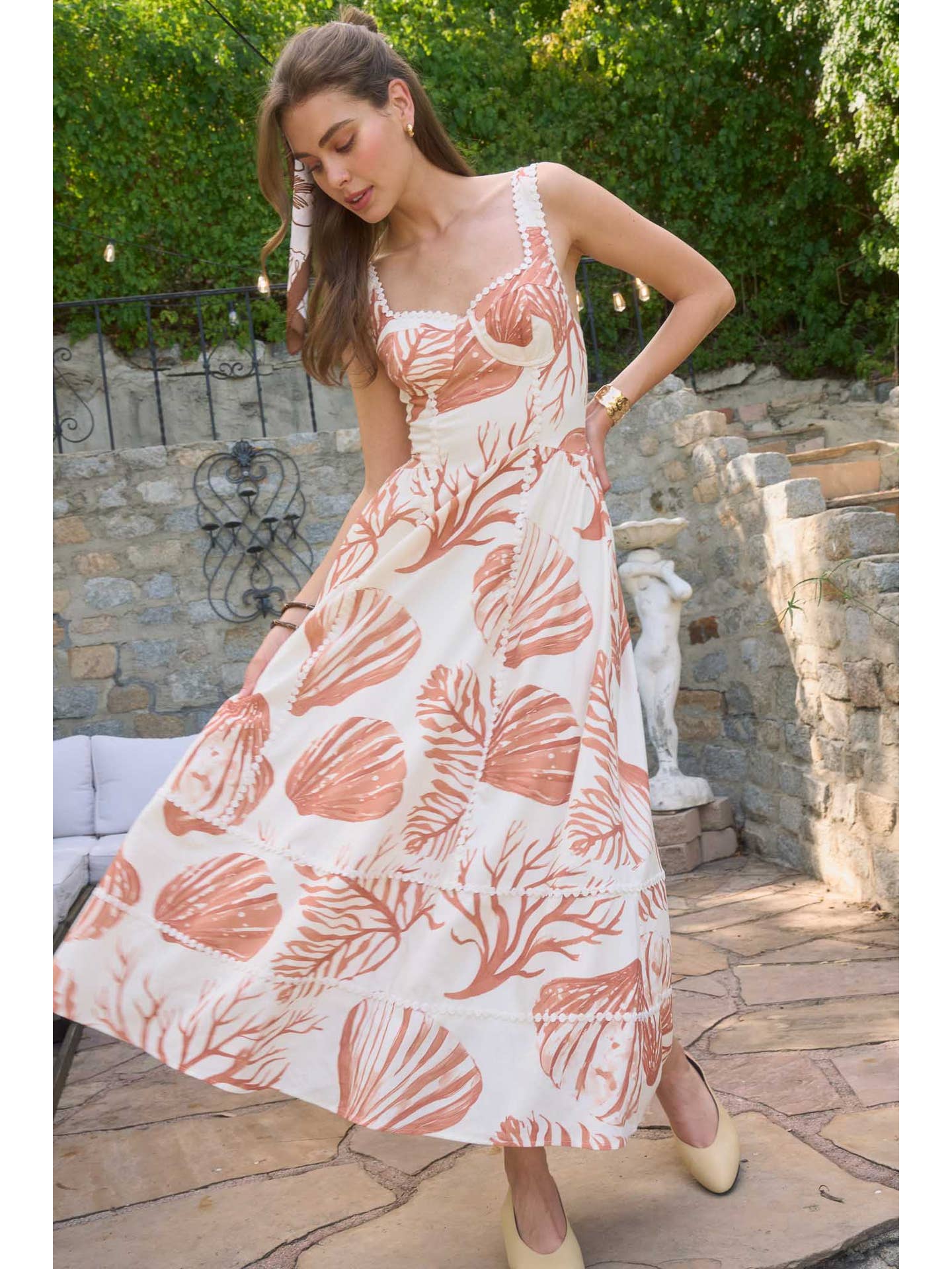 Moon River Seashell Motif Lace Trim Sleeveless Midi Dress MR9767