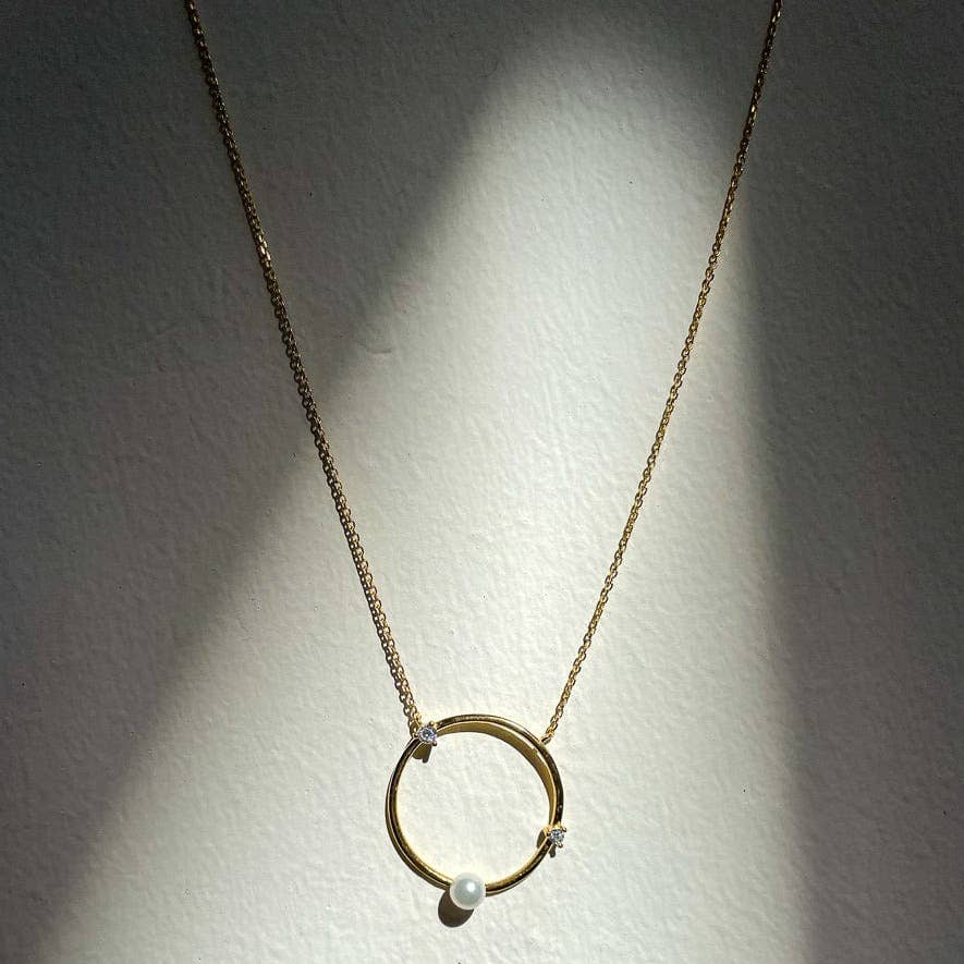 Tai Jewelry Sunbeam Medallion Necklace STN-396