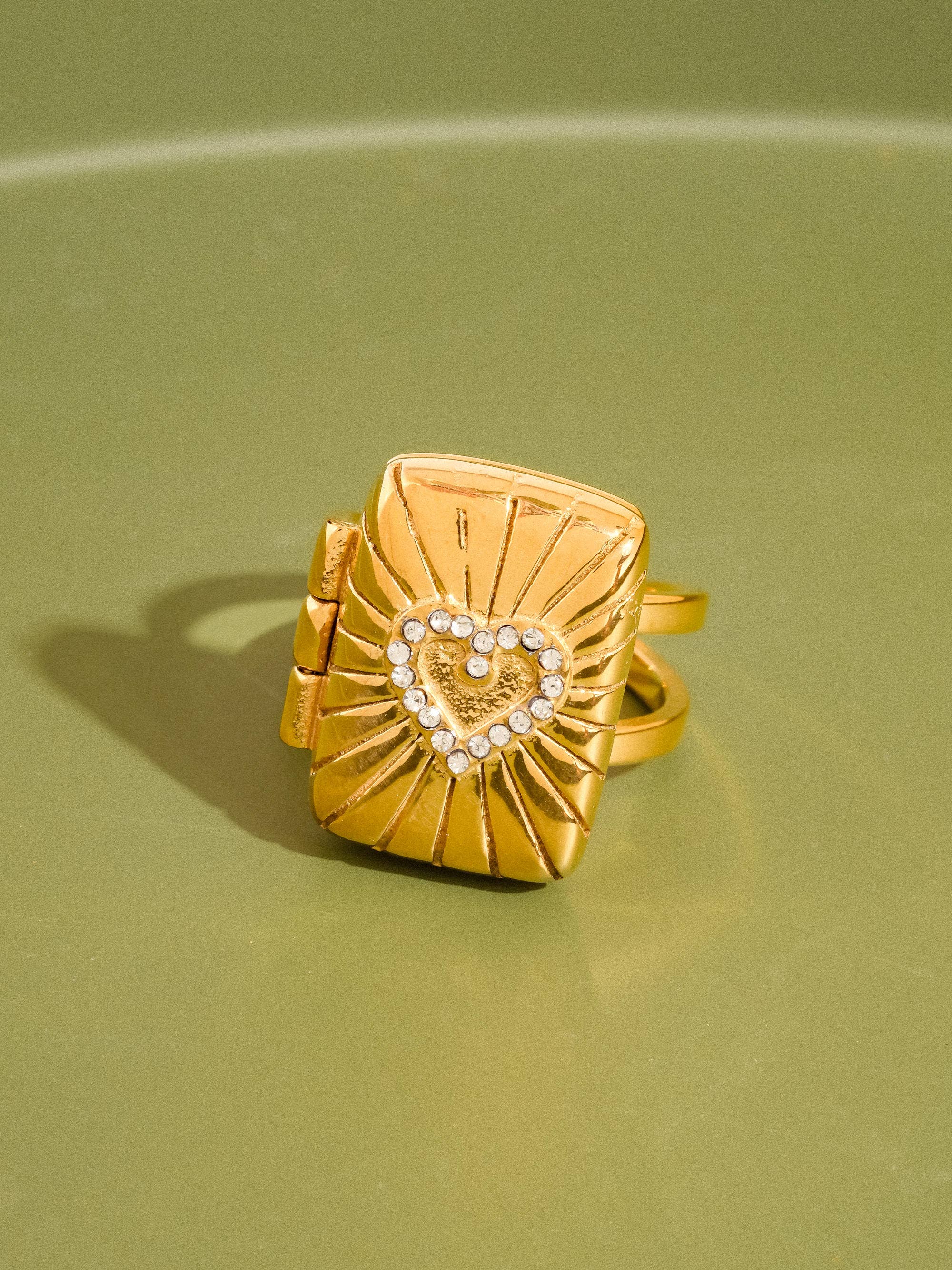 Flânerie Lockee 18K Gold Non-Tarnish CZ Heart Locket Ring