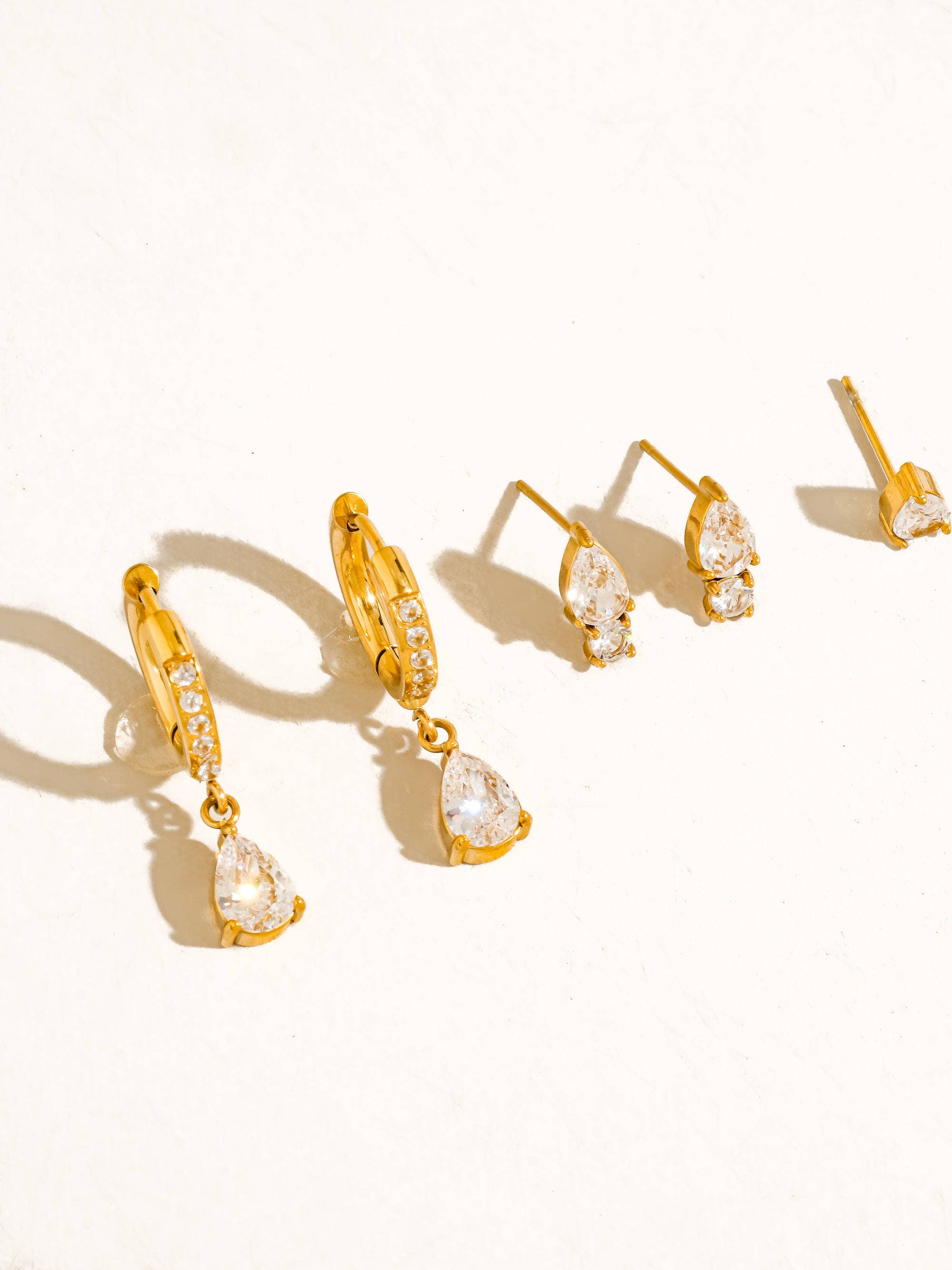 Flânerie Saône 18K Gold CZ Teardrop Earrings Set