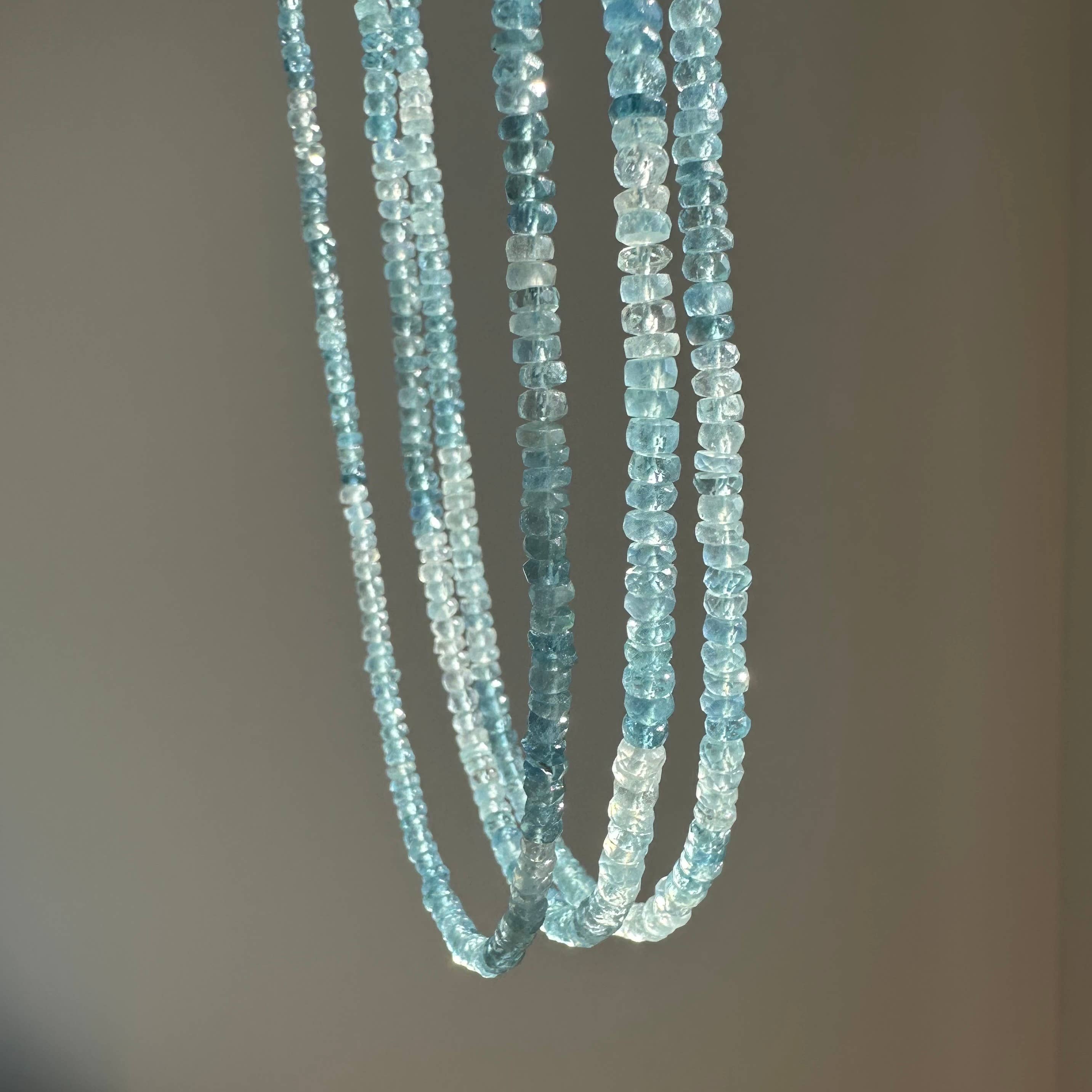 Anokhi Green Ombre Aquamarine Necklace NKB125