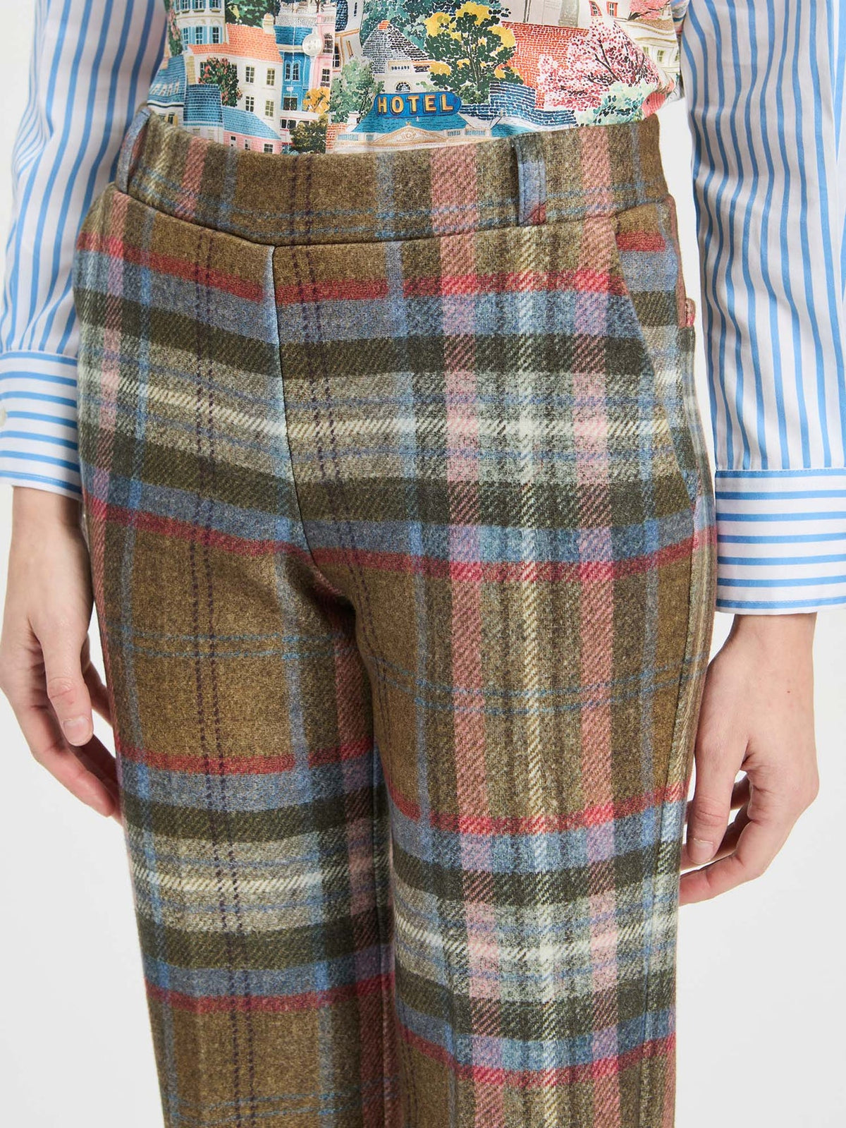 Vilagallo Woolen Tartan Trousers 33874