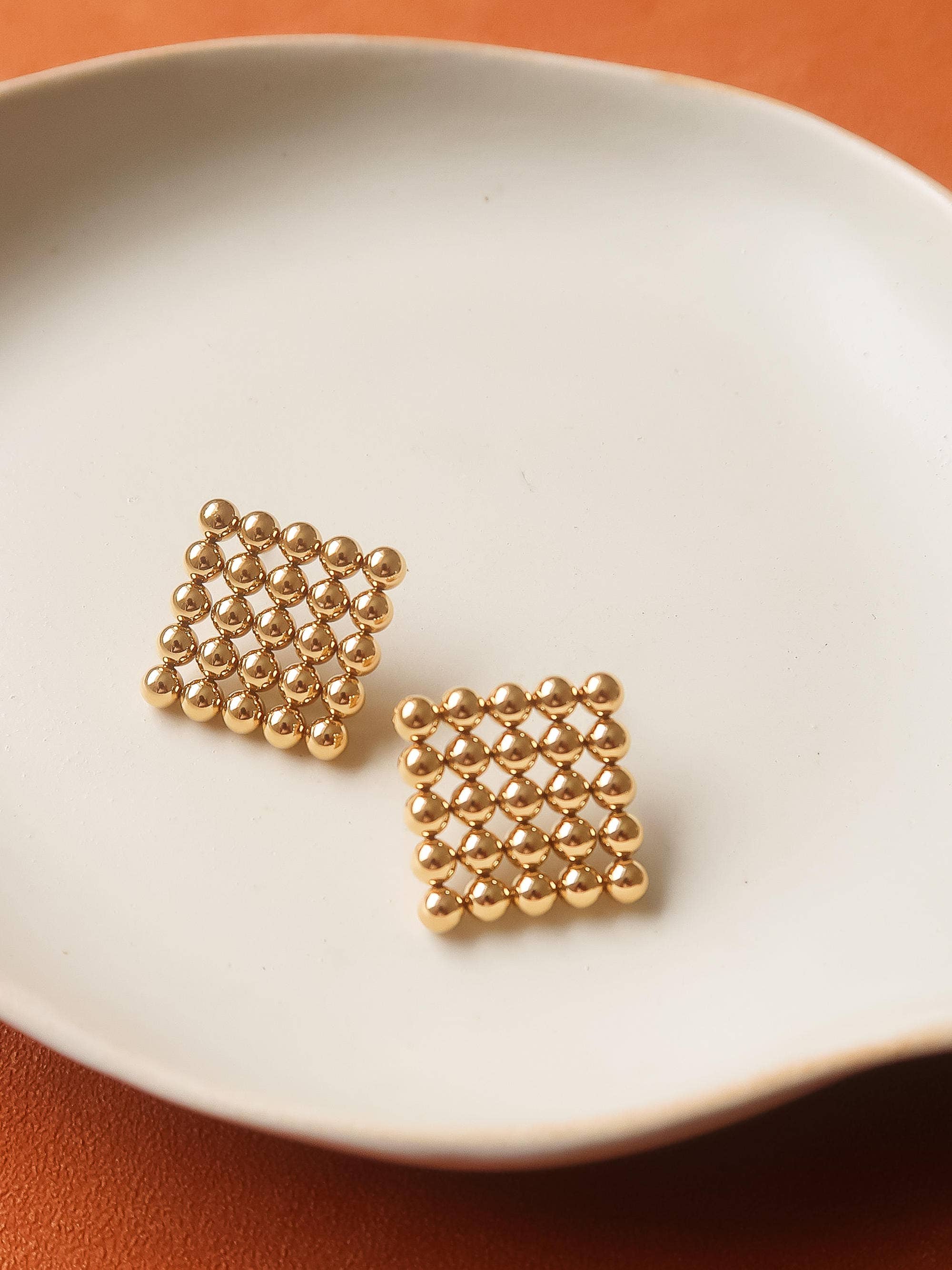 Flânerie Therese 18K Gold Non-Tarnish Beaded Square Earrings
