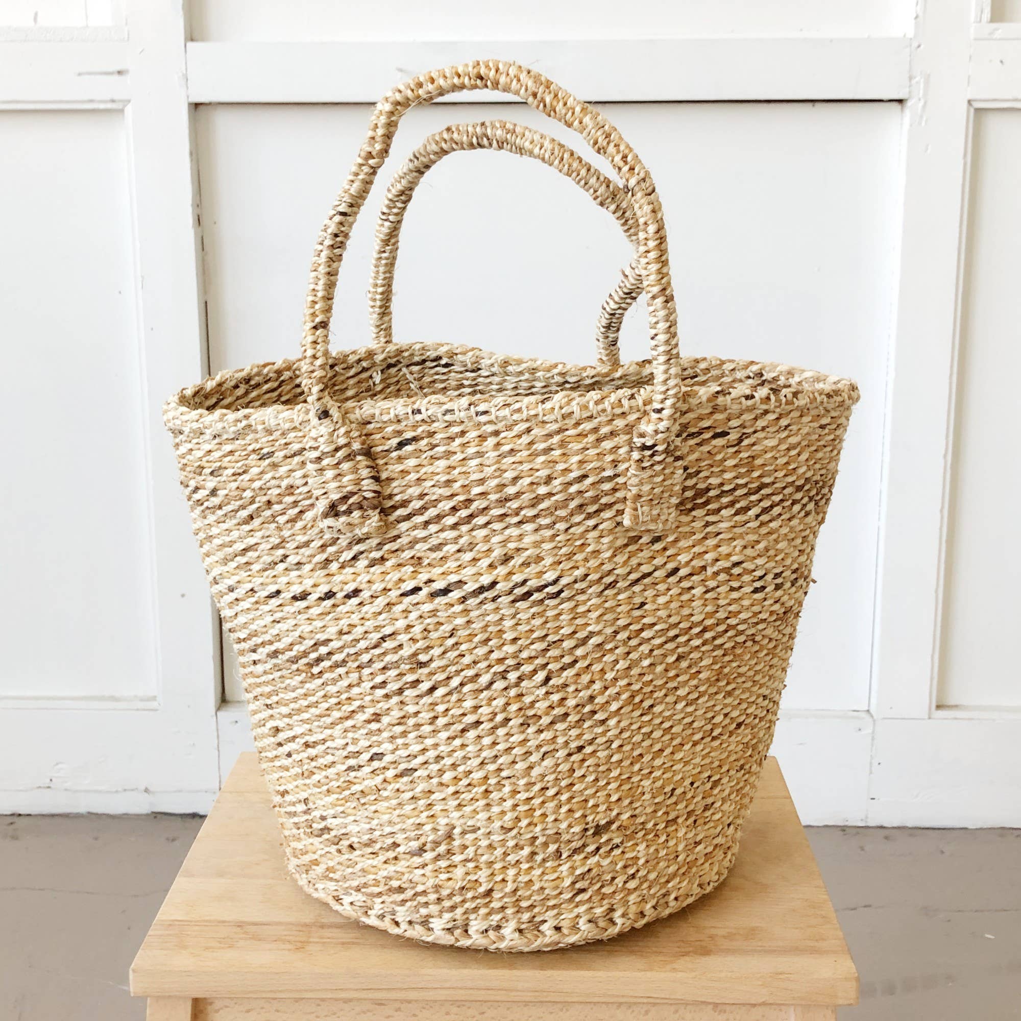 Amsha Medium Sisal Tote