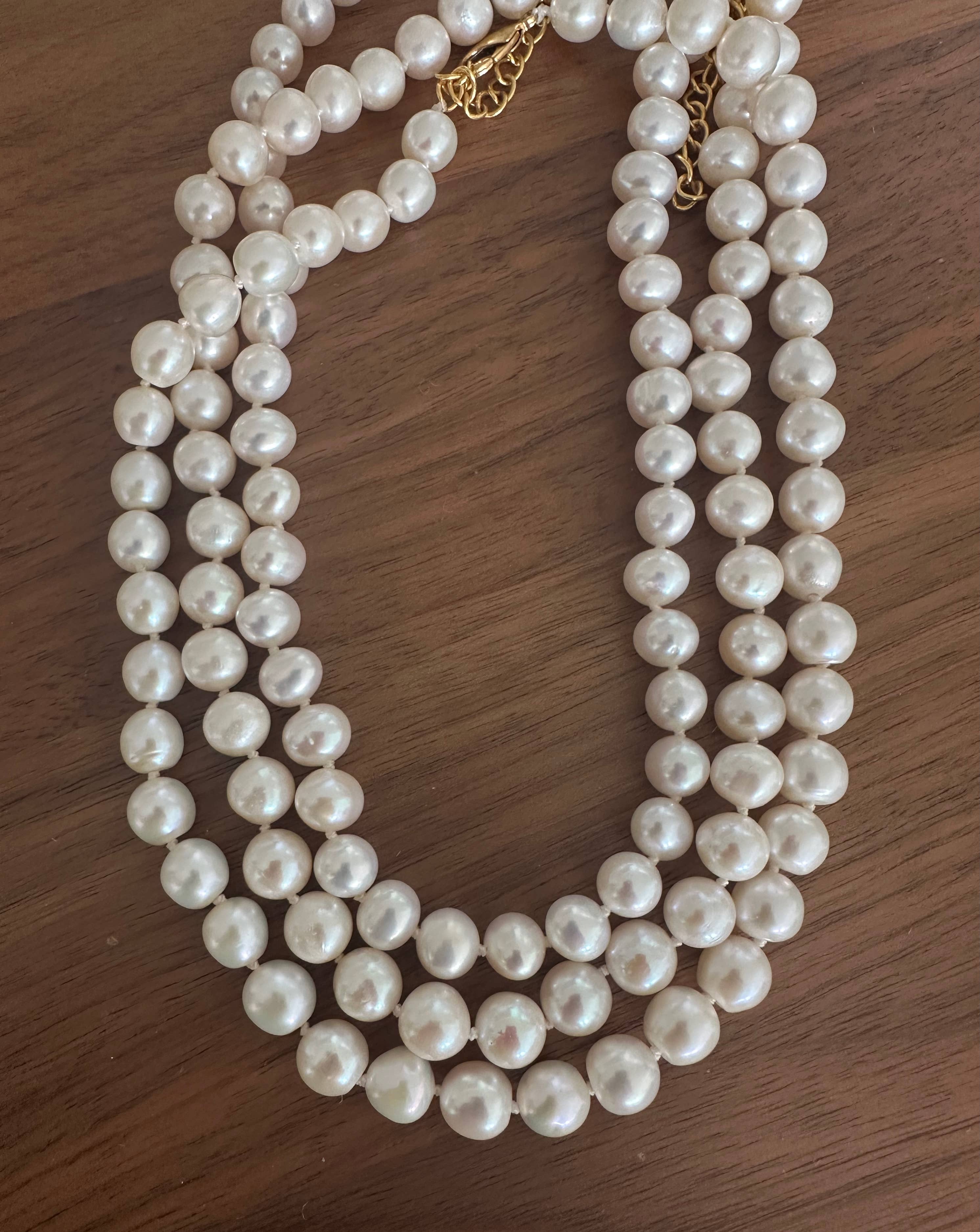 Anokhi Green White Knotted Pearls NKK31