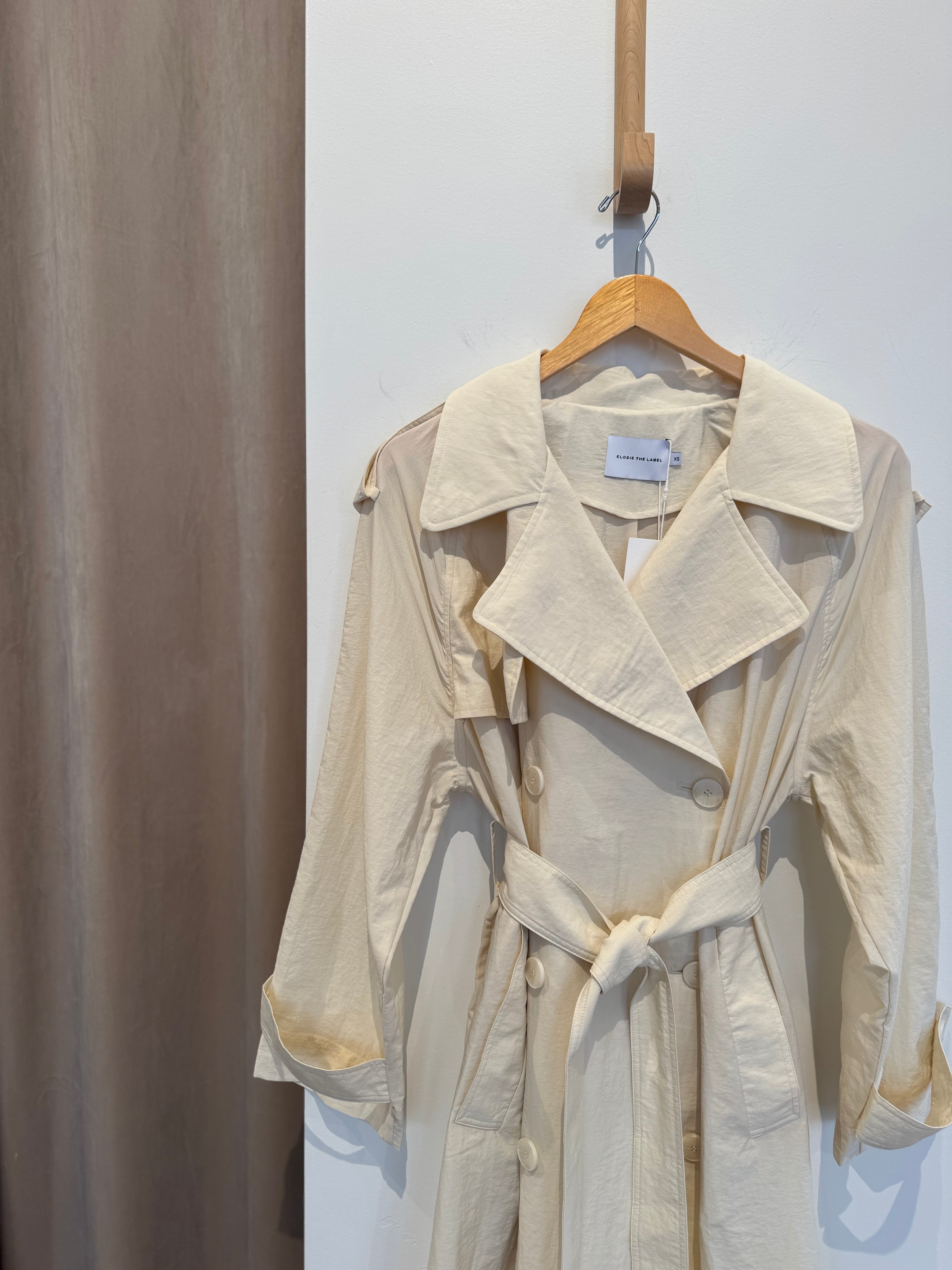 Elodie the Label Vrai Trench Coat