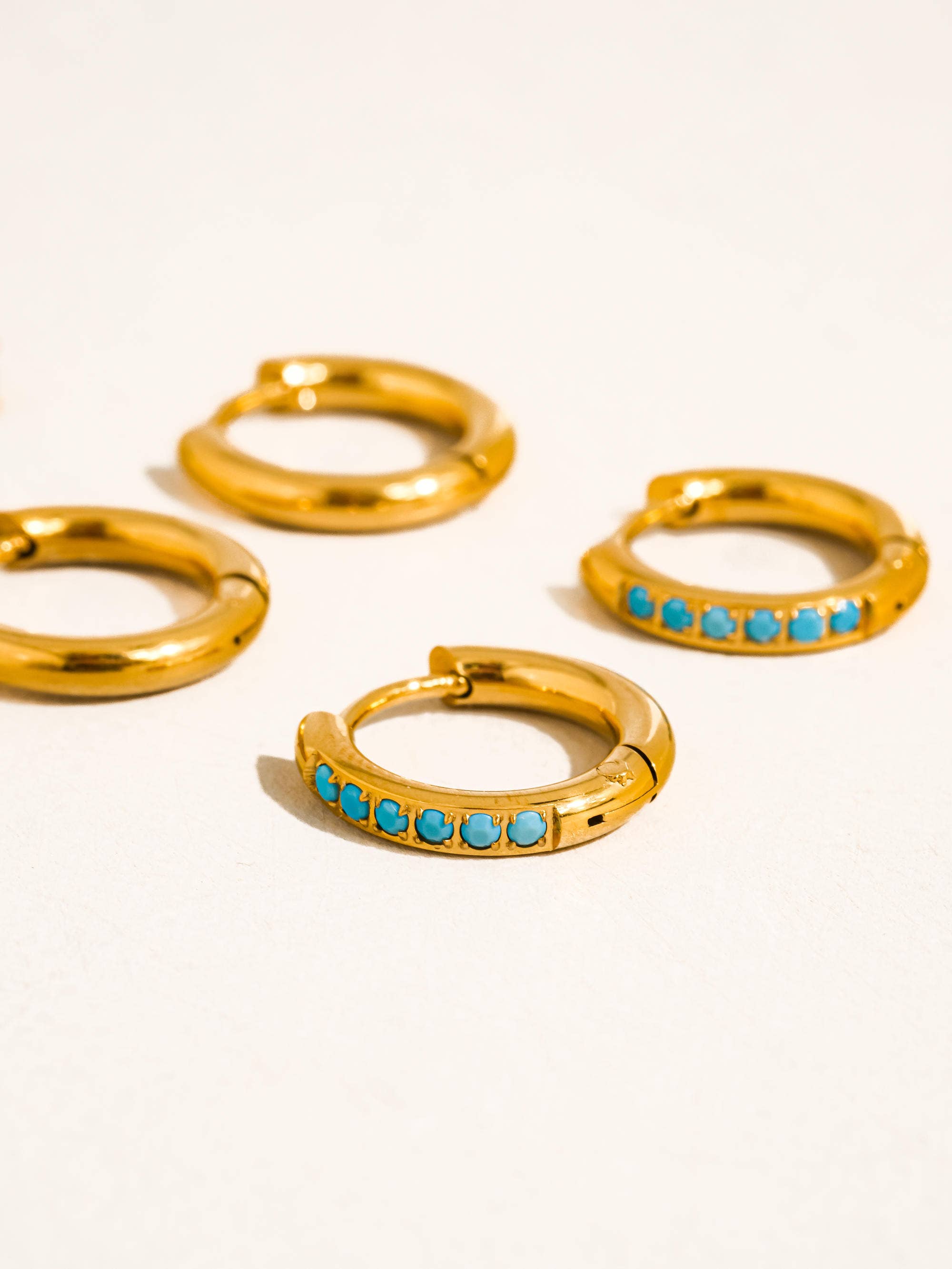 Flânerie Ivalo 18K Gold Turquoise Huggie Earring Set