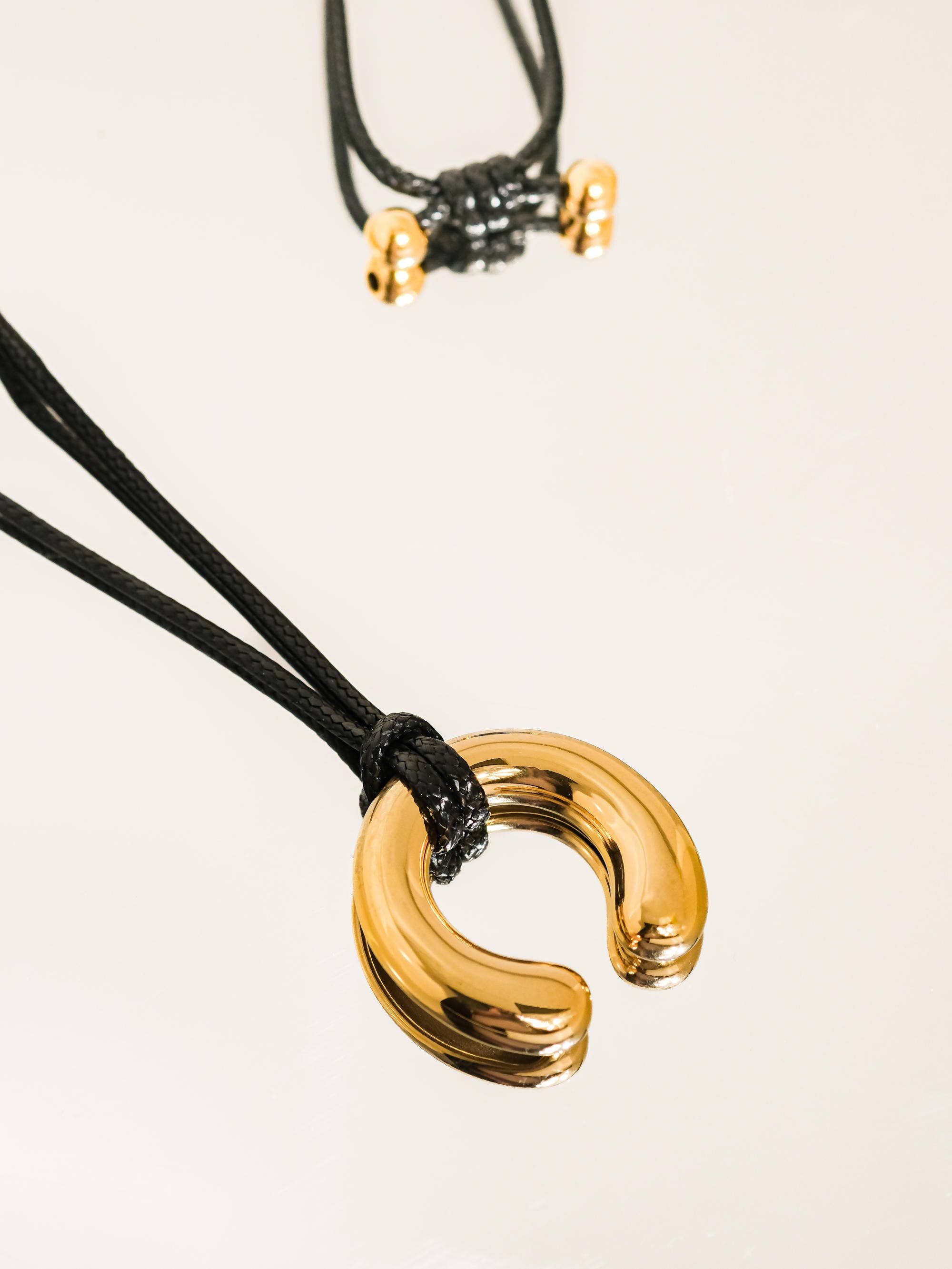 Flanerie Valeska 18K Gold Non-Tarnish Horseshoe Sweater Necklace