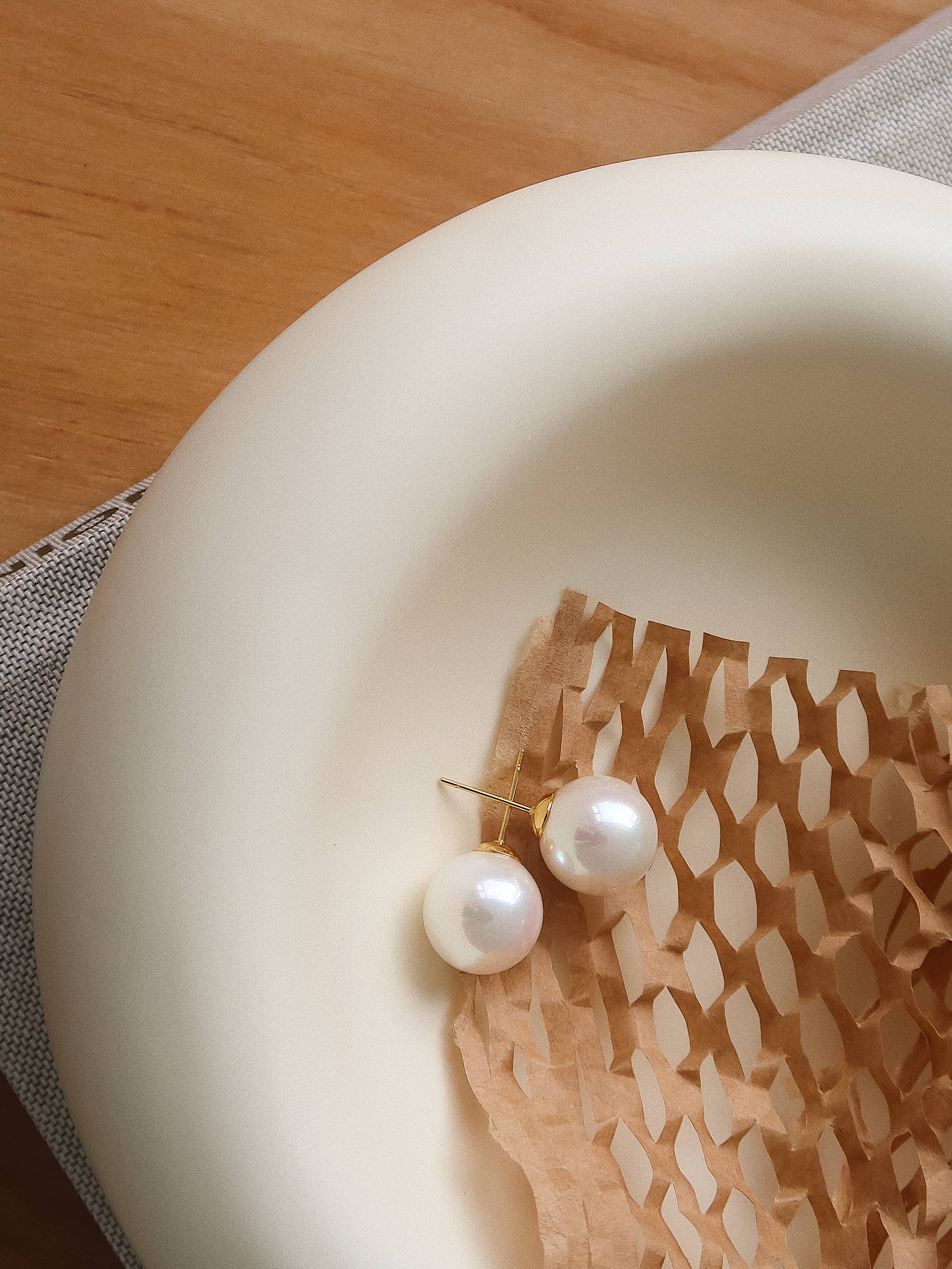 Flânerie Amrae 18K Gold Classic Pearl Stud Earrings