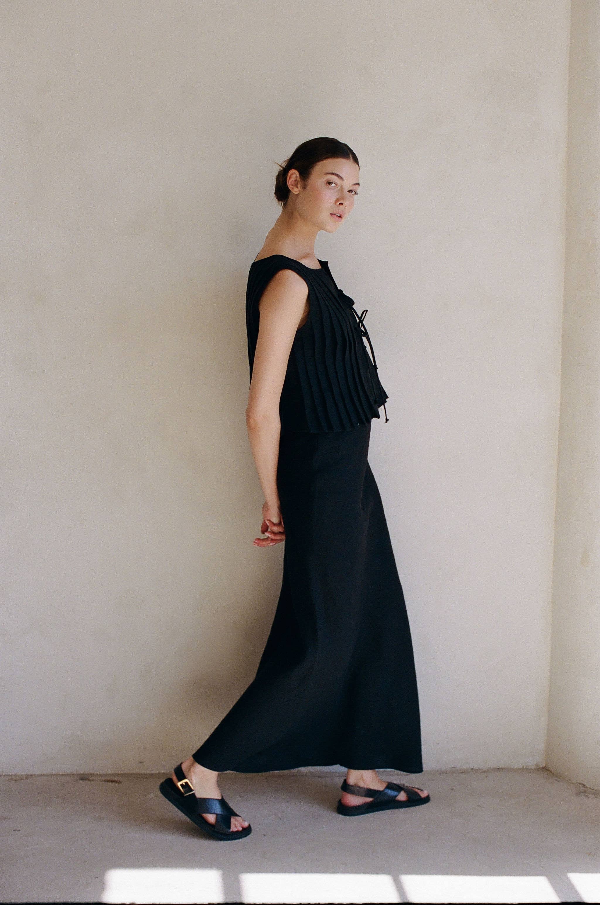 a.ren Woven Elastic Waist Long Linen Skirt AR1145