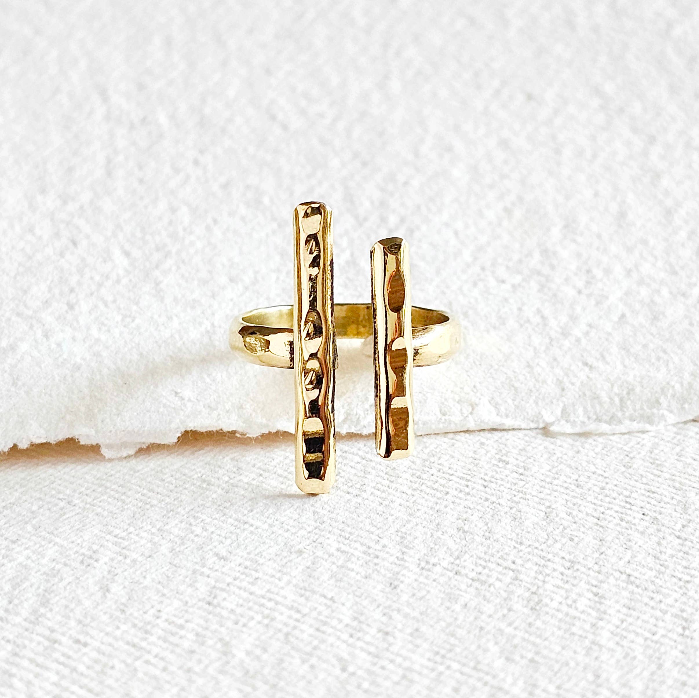 Bisjoux Brass Double Bar hammered Adjustable Ring