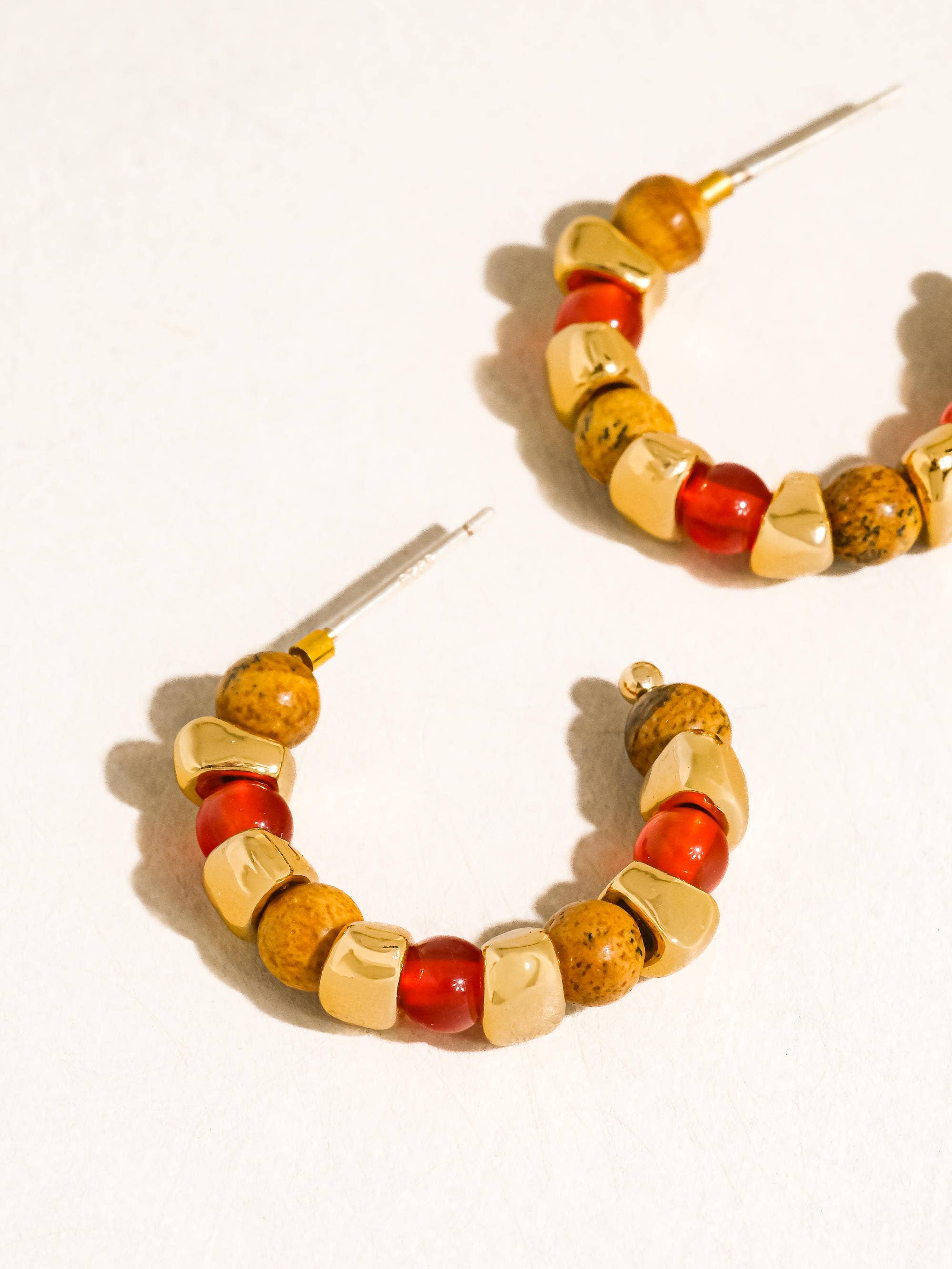 Flânerie Noisette 18K Gold Boho Beaded Hoop Earrings