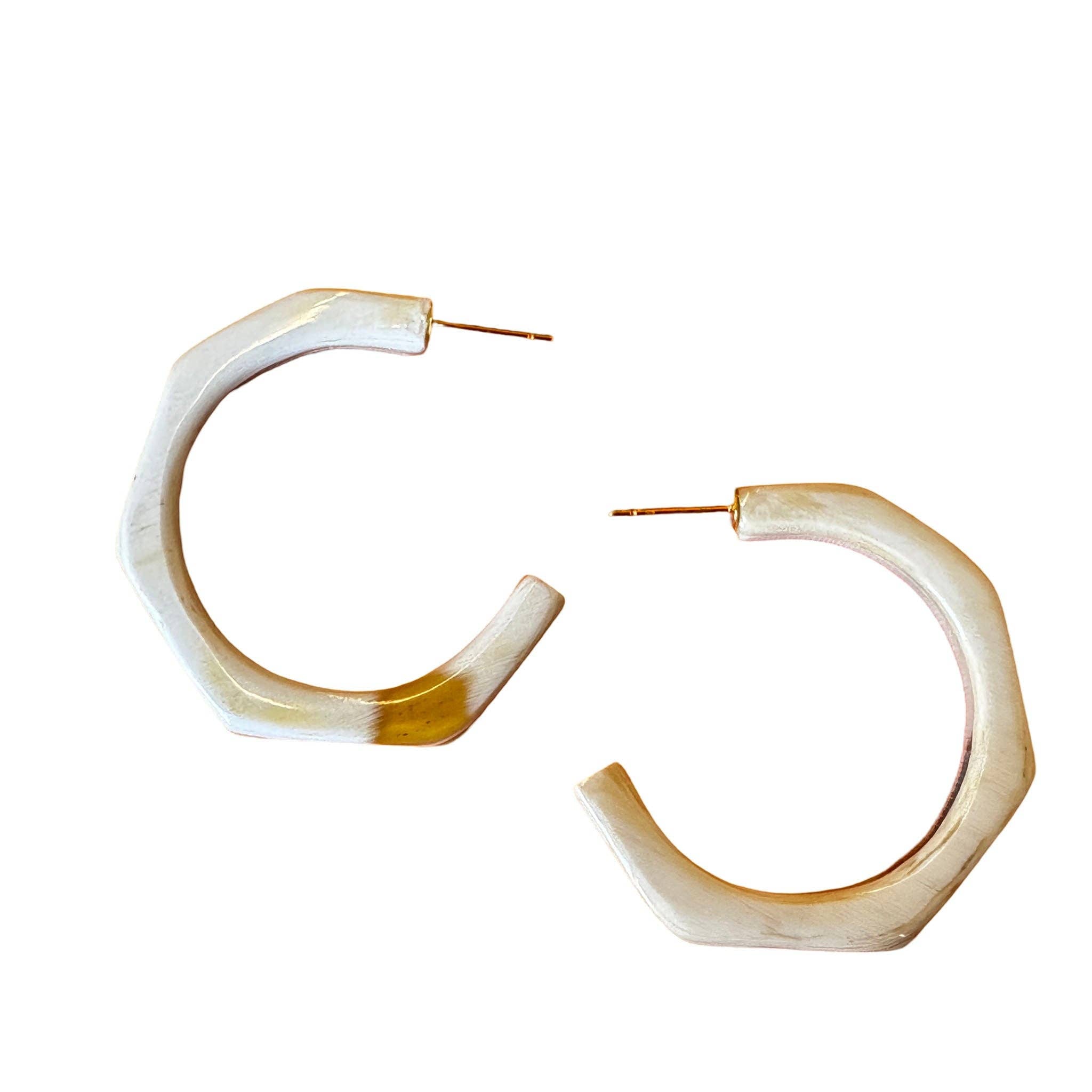 Natural Horn Crescent Hoop Earrings on Post CTE120