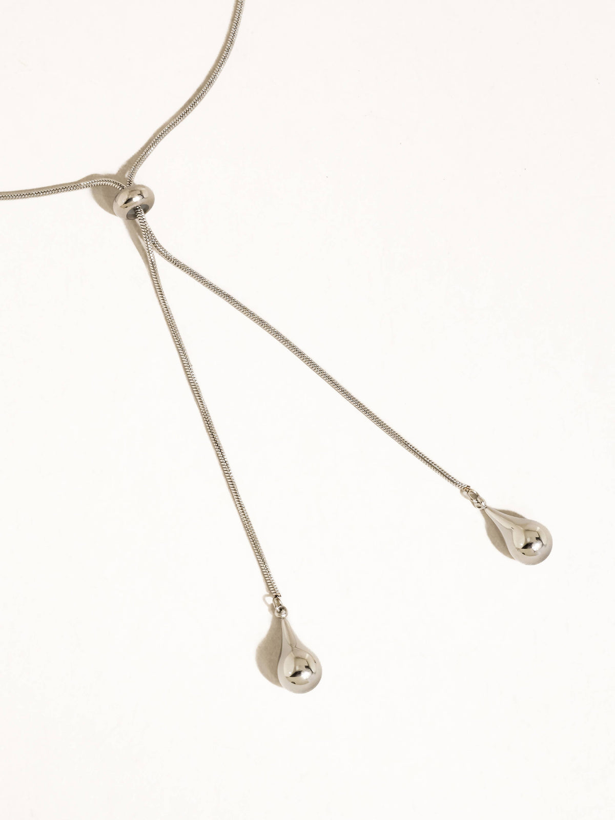 Flânerie Trésor Non-Tarnish Adjustable Lariat Drop Necklace