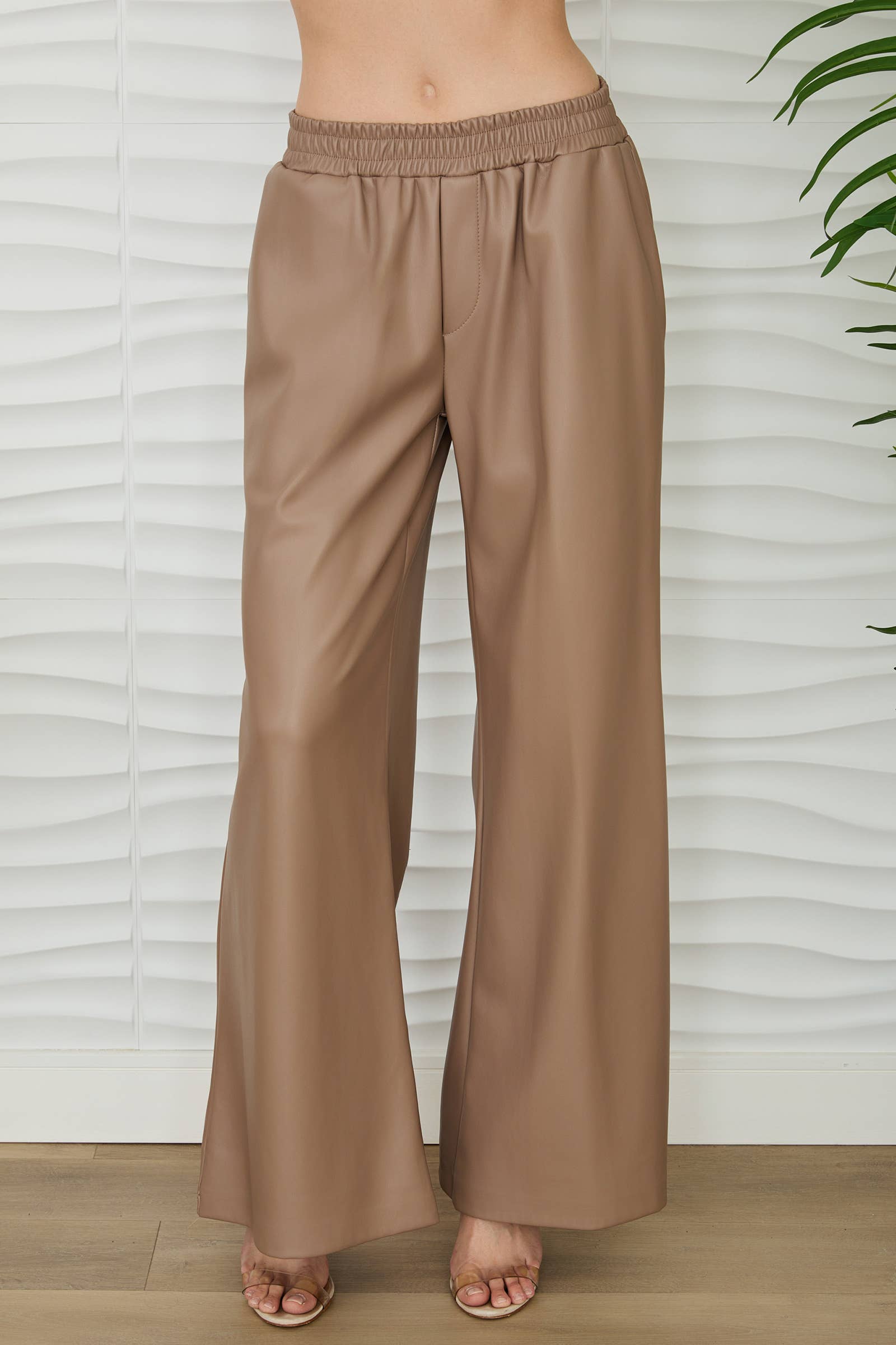 Milio Milano Vegan Leather Elastic Waist Wide Leg Pant 77114