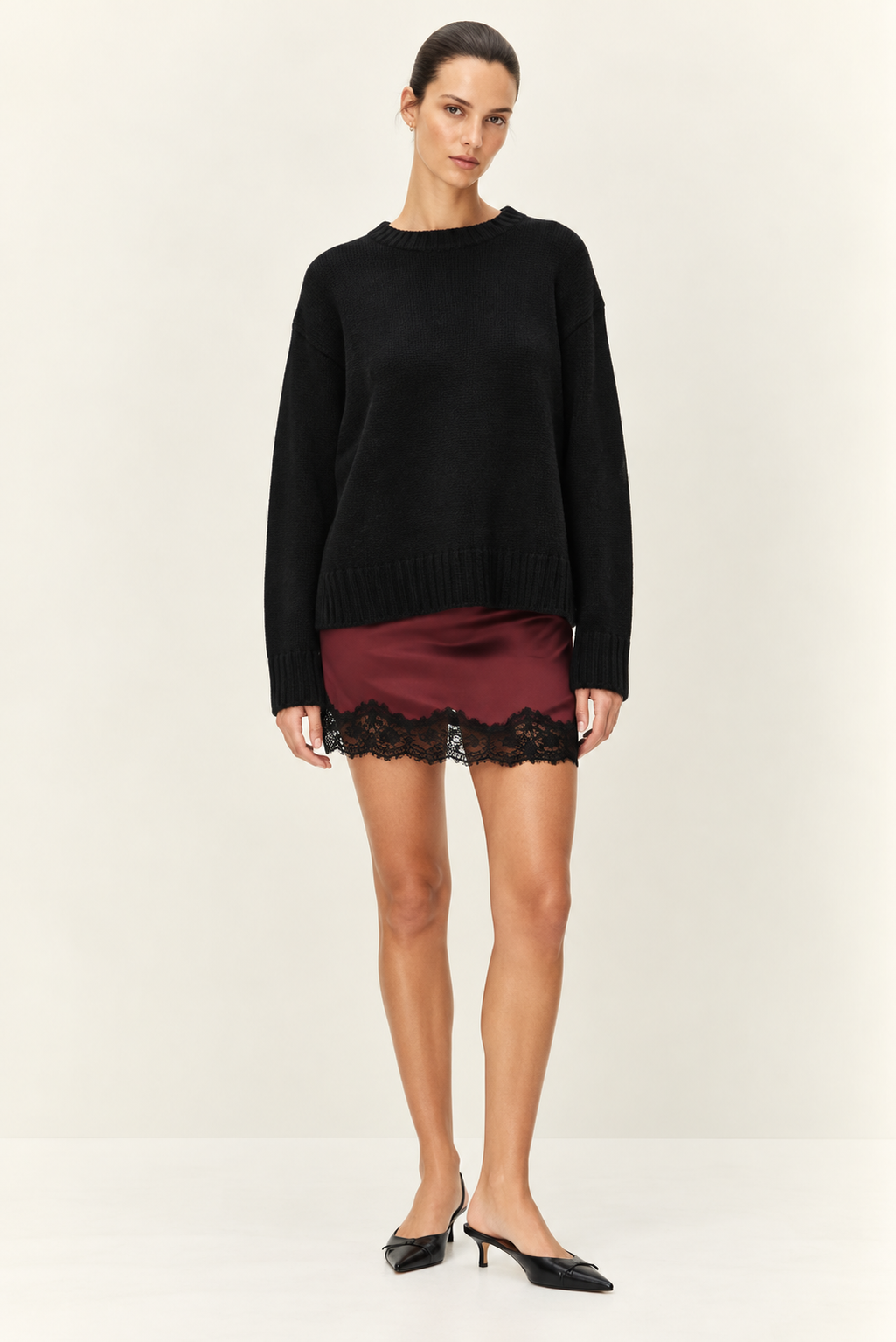 Elodie the Label Anouk Crewneck Sweater