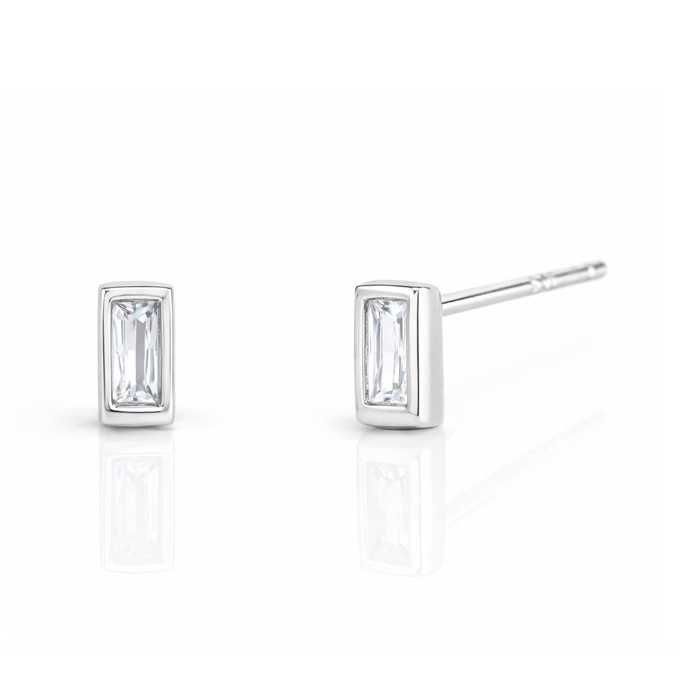 Tai Jewelry Baguette Bezel Studs PE-6284