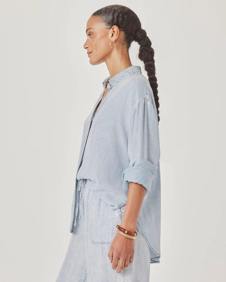 Splendid Button Down in Bleached Indigo RF3W721