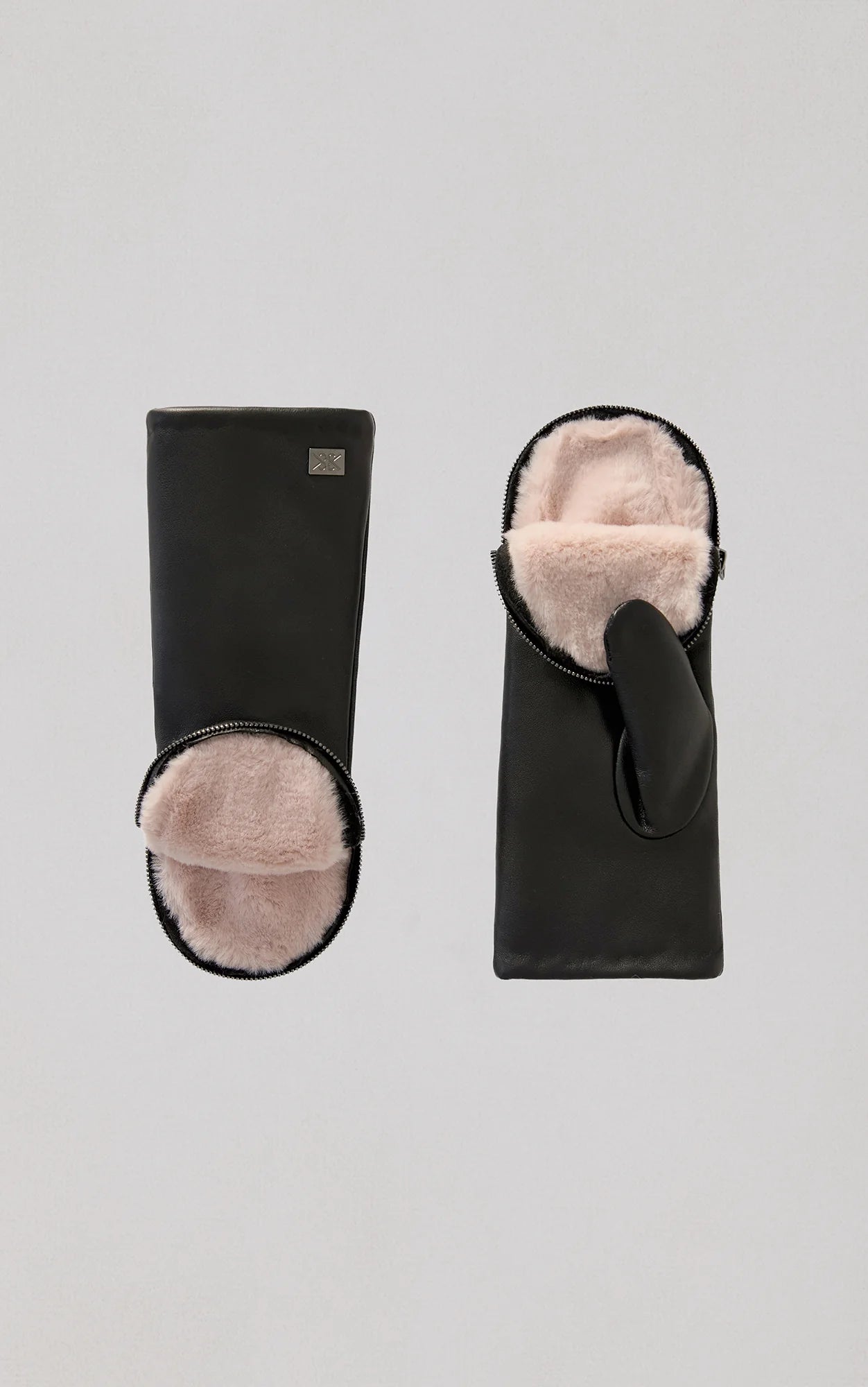 Soia and Kyo Betrice Convertible Leather Mitten