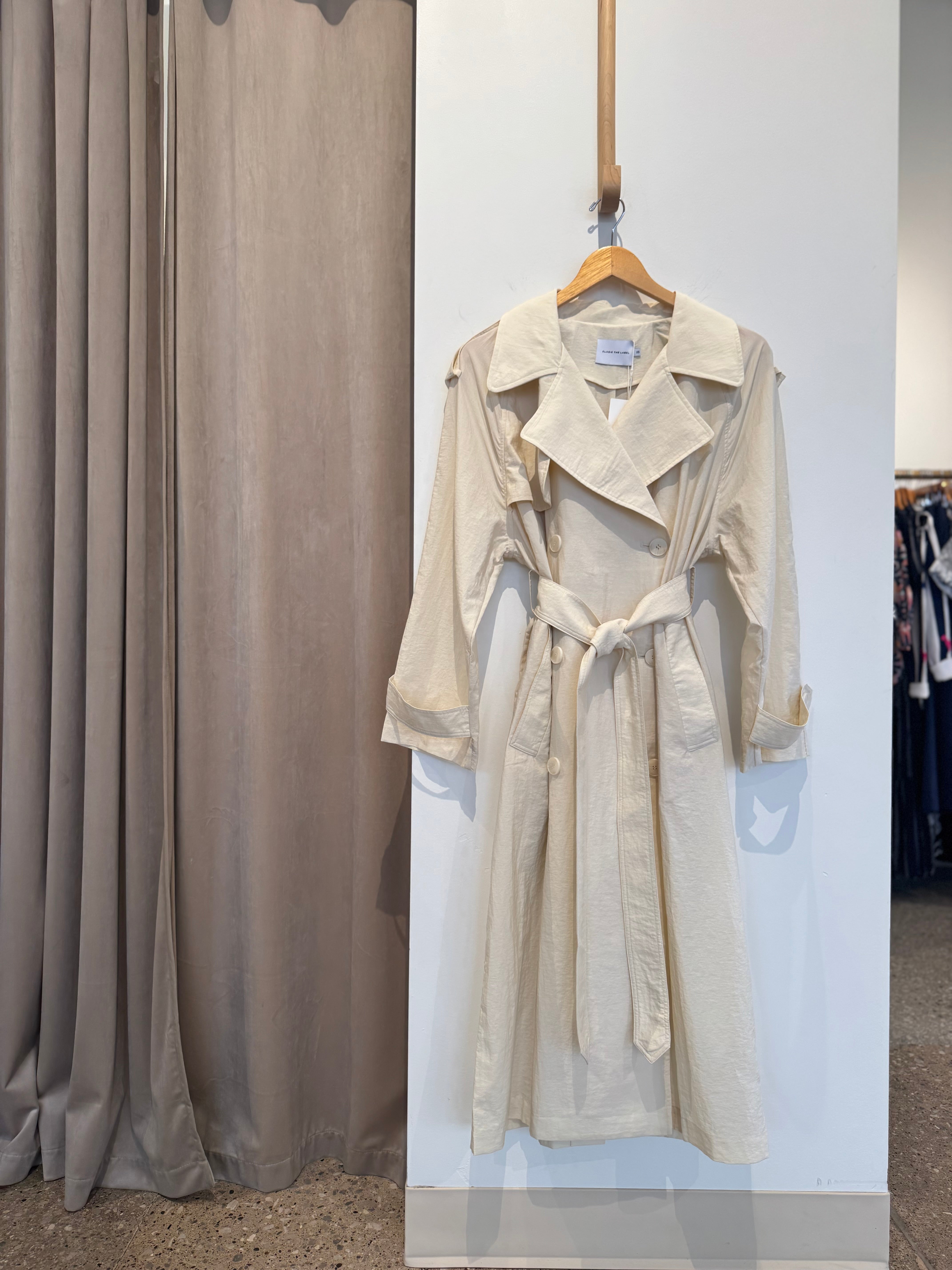 Elodie the Label Vrai Trench Coat