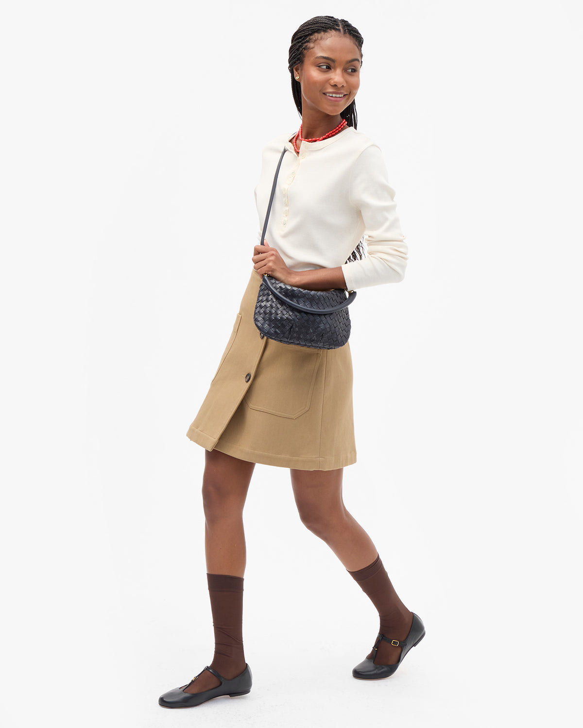Clare V. CVH1000922 - on model