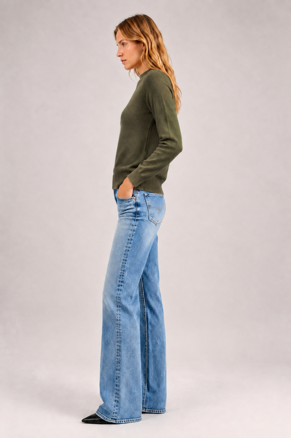 Minnie Rose Cashmere 9GG Long Sleeve Shrunken Crew 72189