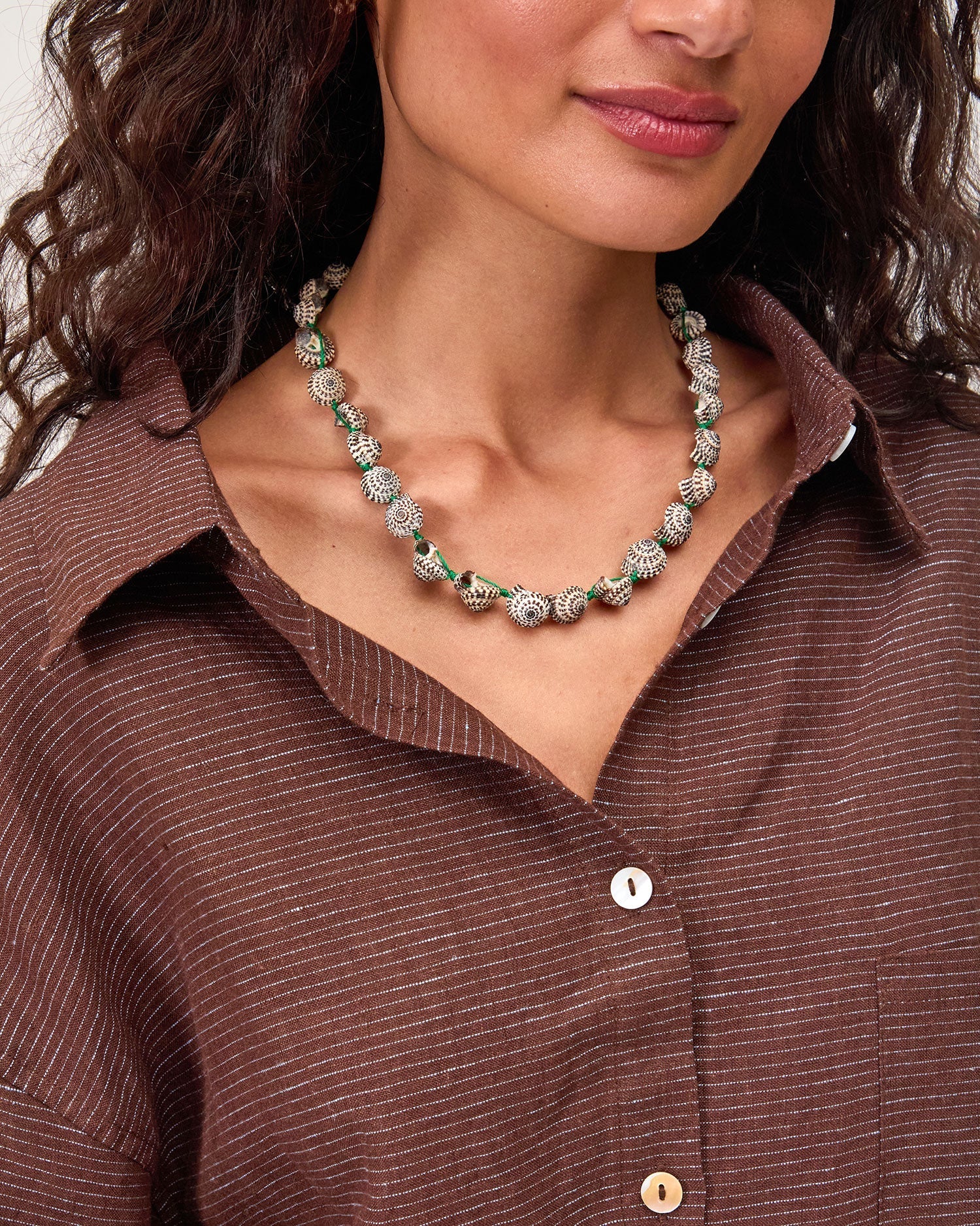 Clare V Checker Shell Necklace JW-NC-NL-100143