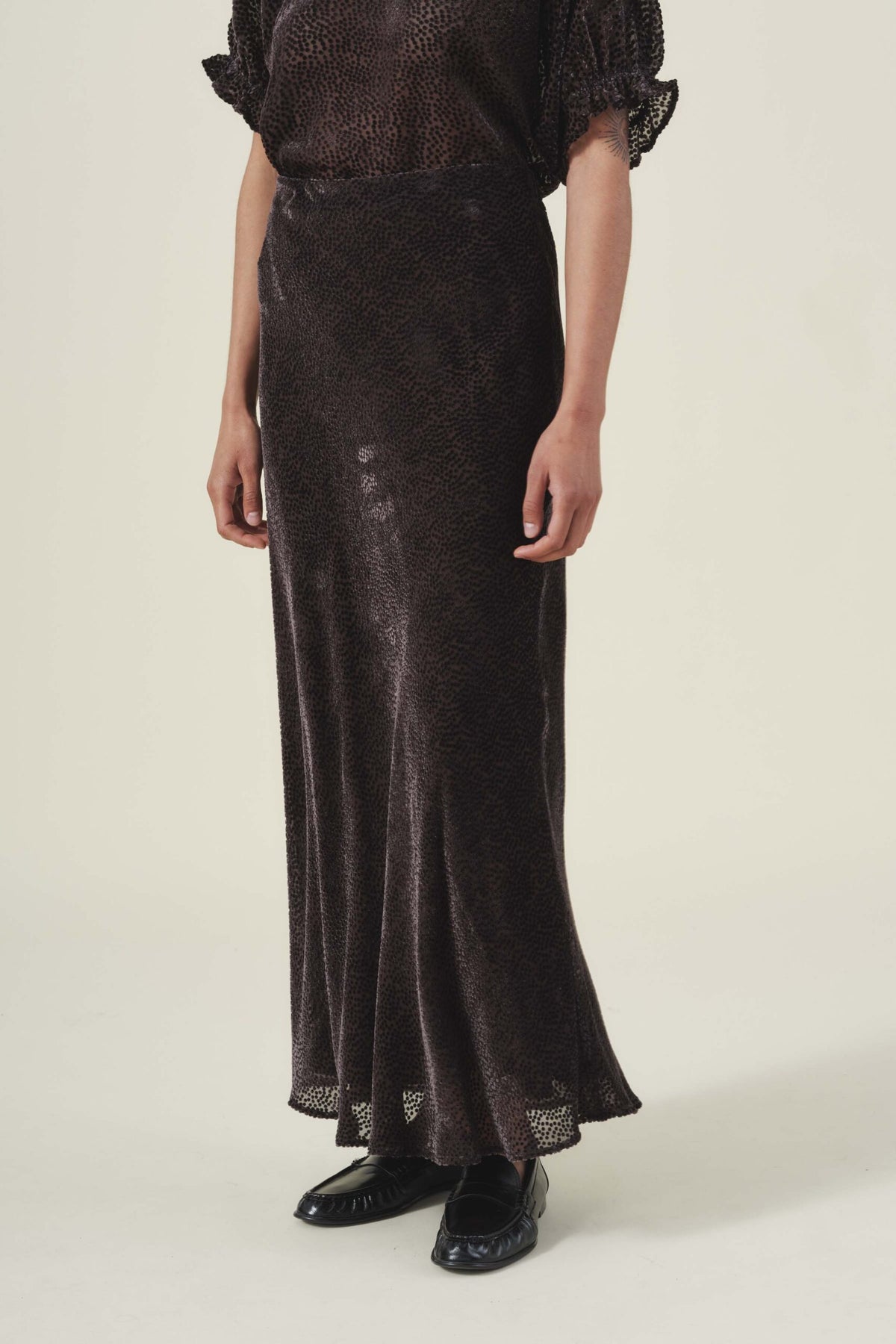 Velvet by Graham and Spencer Quinn Skirt in burnout velvet