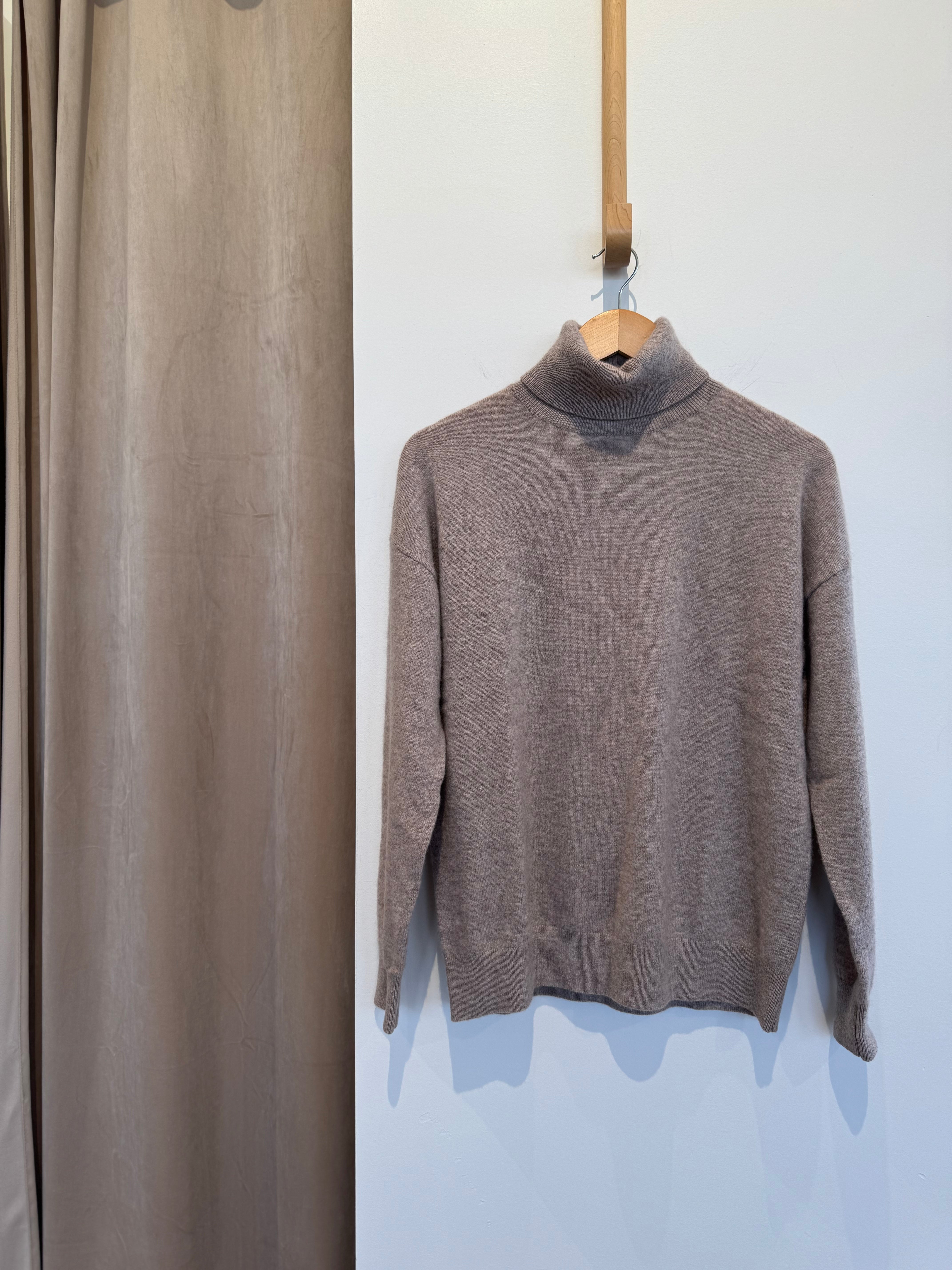 Splendid Tori Cashmere Turtleneck Sweater RF5S290