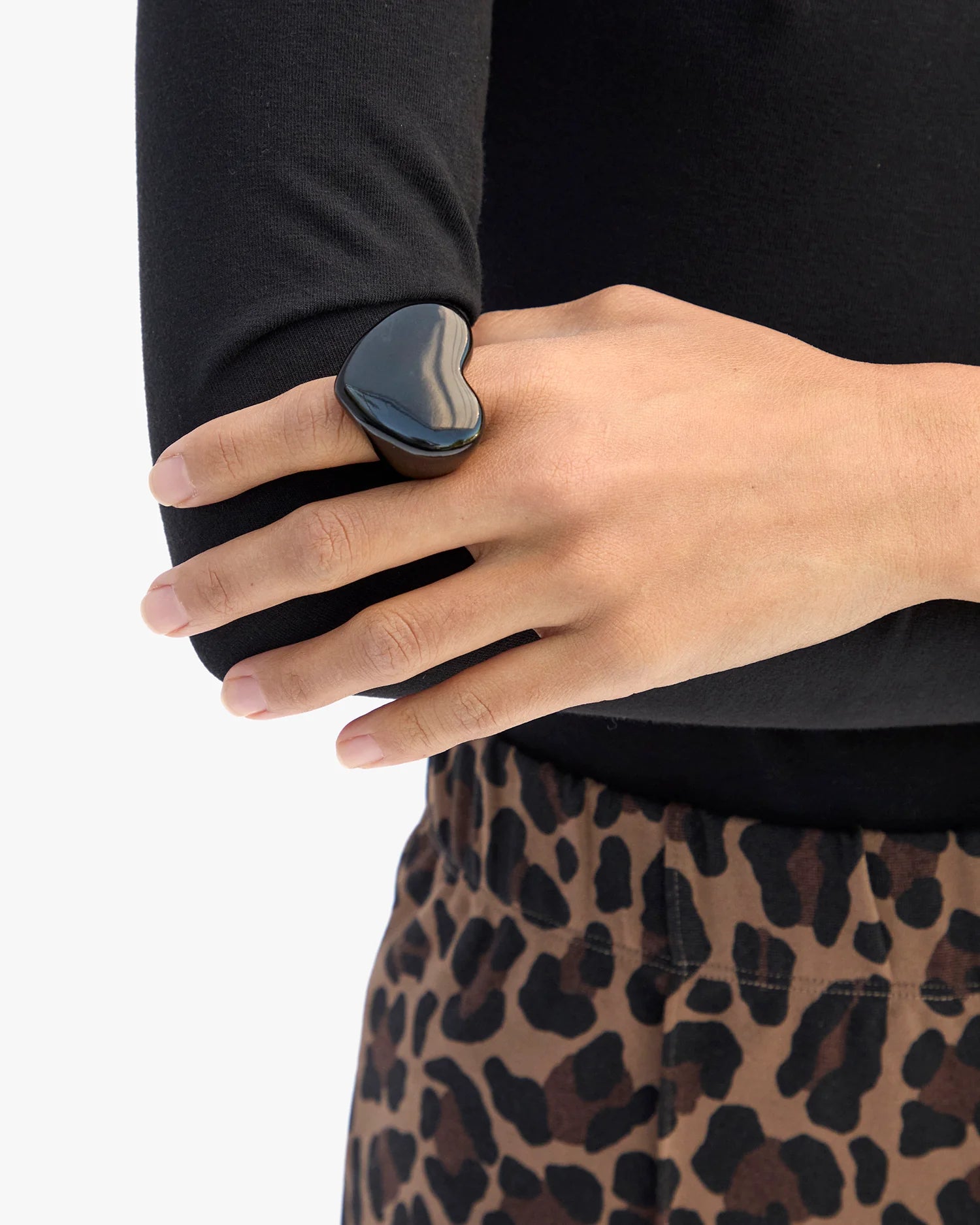 Clare V Grande Heart Ring CVJ1000294