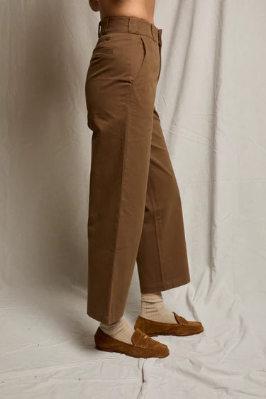 Perfect White Tee Pia Straight Leg Pant