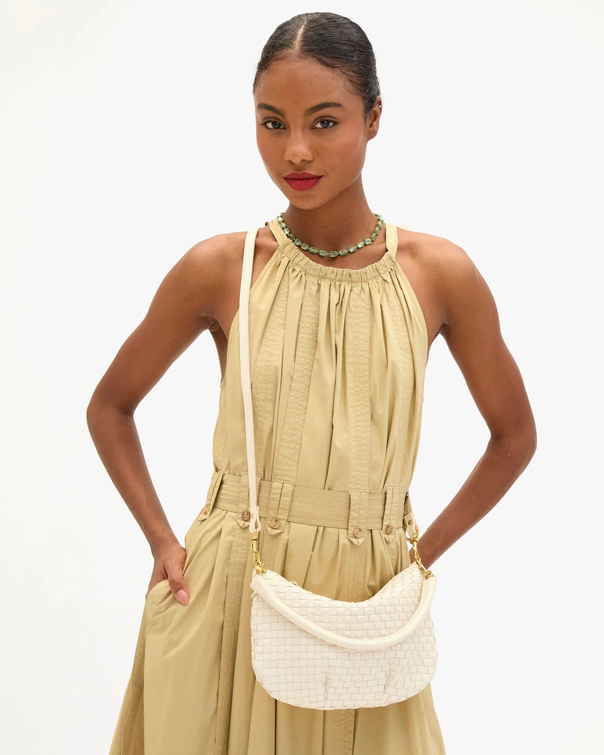 Clare V. Petit Moyen Messenger 100033