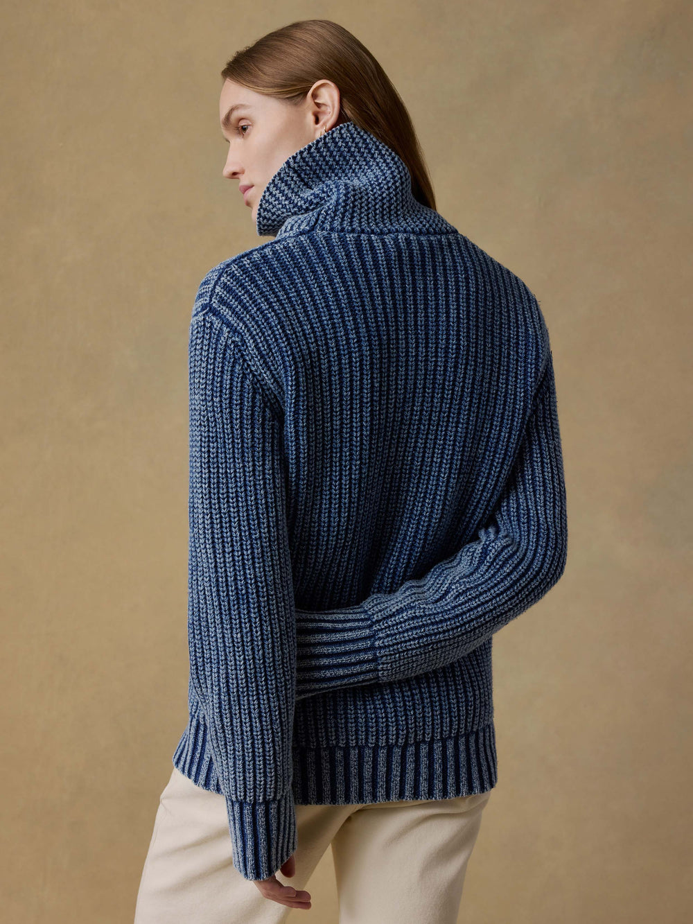 Faherty Sunwashed Cotton Oversized Turtleneck Sweater - Windcliff Indigo Wash