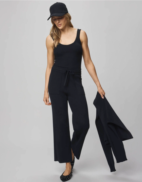 Splendid Georgie Cashblend Scoop Tank in Black RF5S810