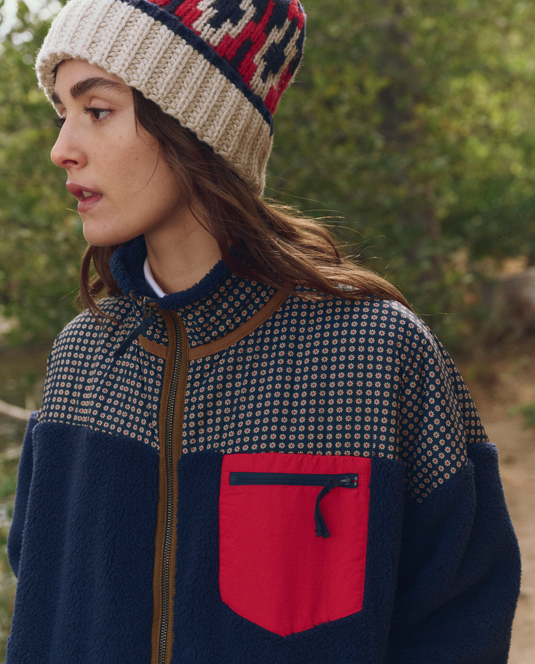 The Great The Print-Mix Plush Terrain Full-Zip in Mini Frosted Daisy & Navy