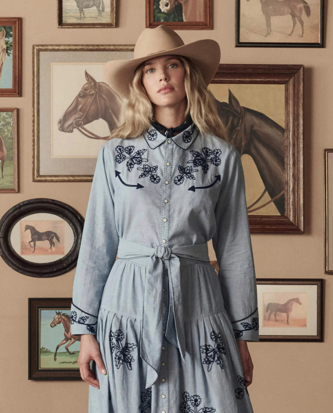 The Great The Chambray Embroidered Western Shirt T1498592E The Great The Chambray Embroidered Western Shirt T1498592E