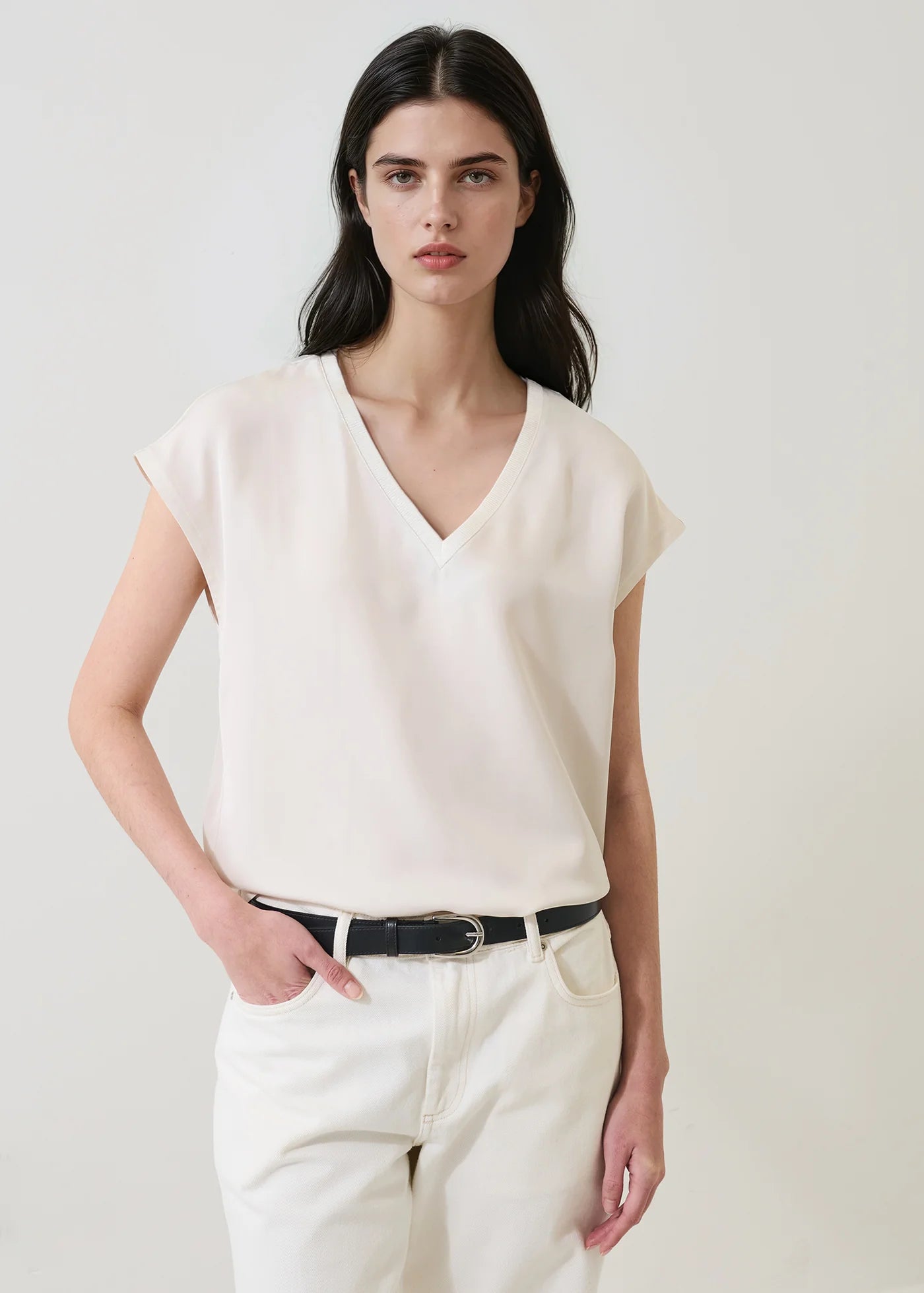 Patrick Assaraf Silk V Neck Dolman Sleeve Tee W47V09B