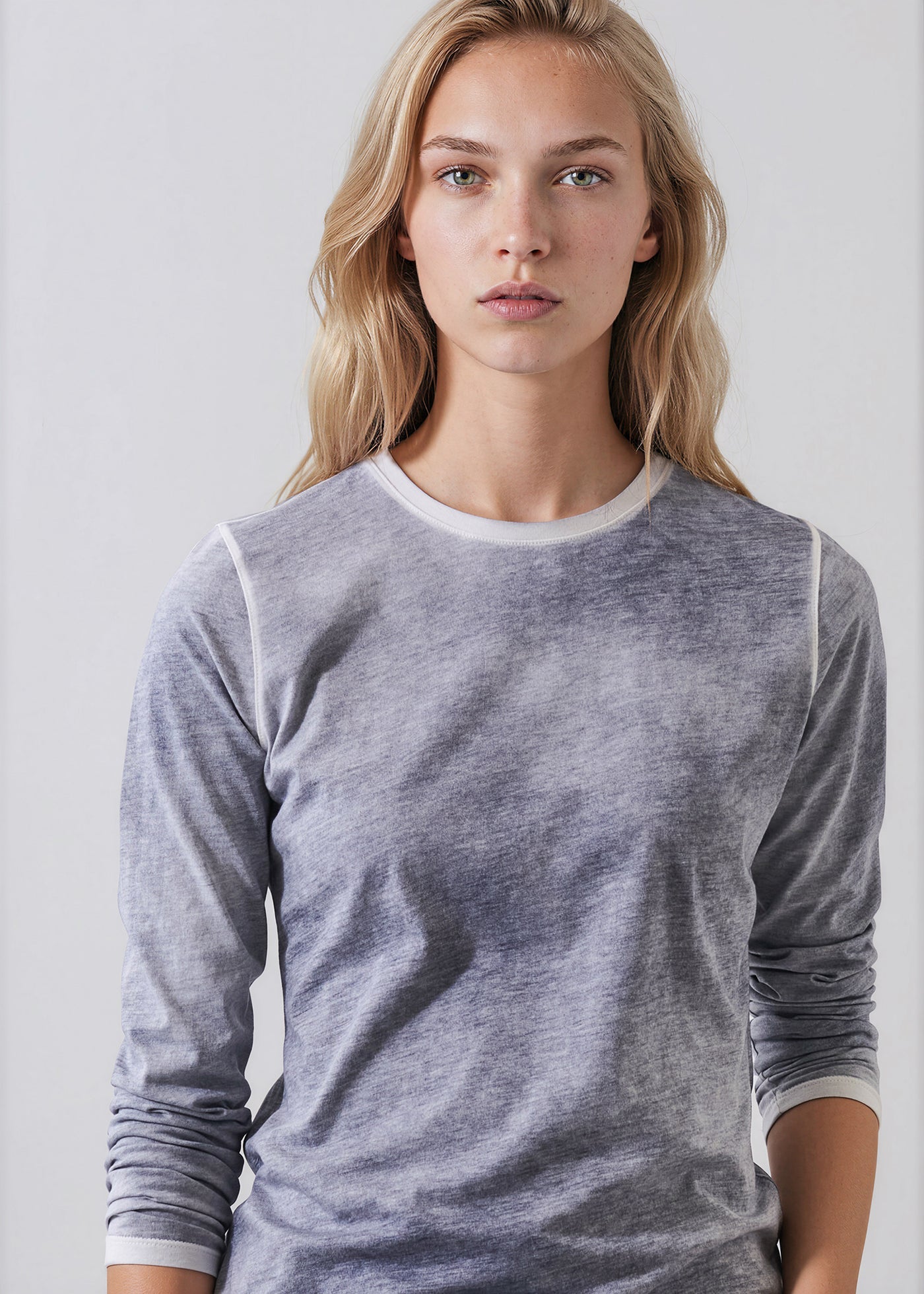 Patrick Assaraf Reverse Spray Lightweight Pima Cotton Crewneck T-Shirt W92C20