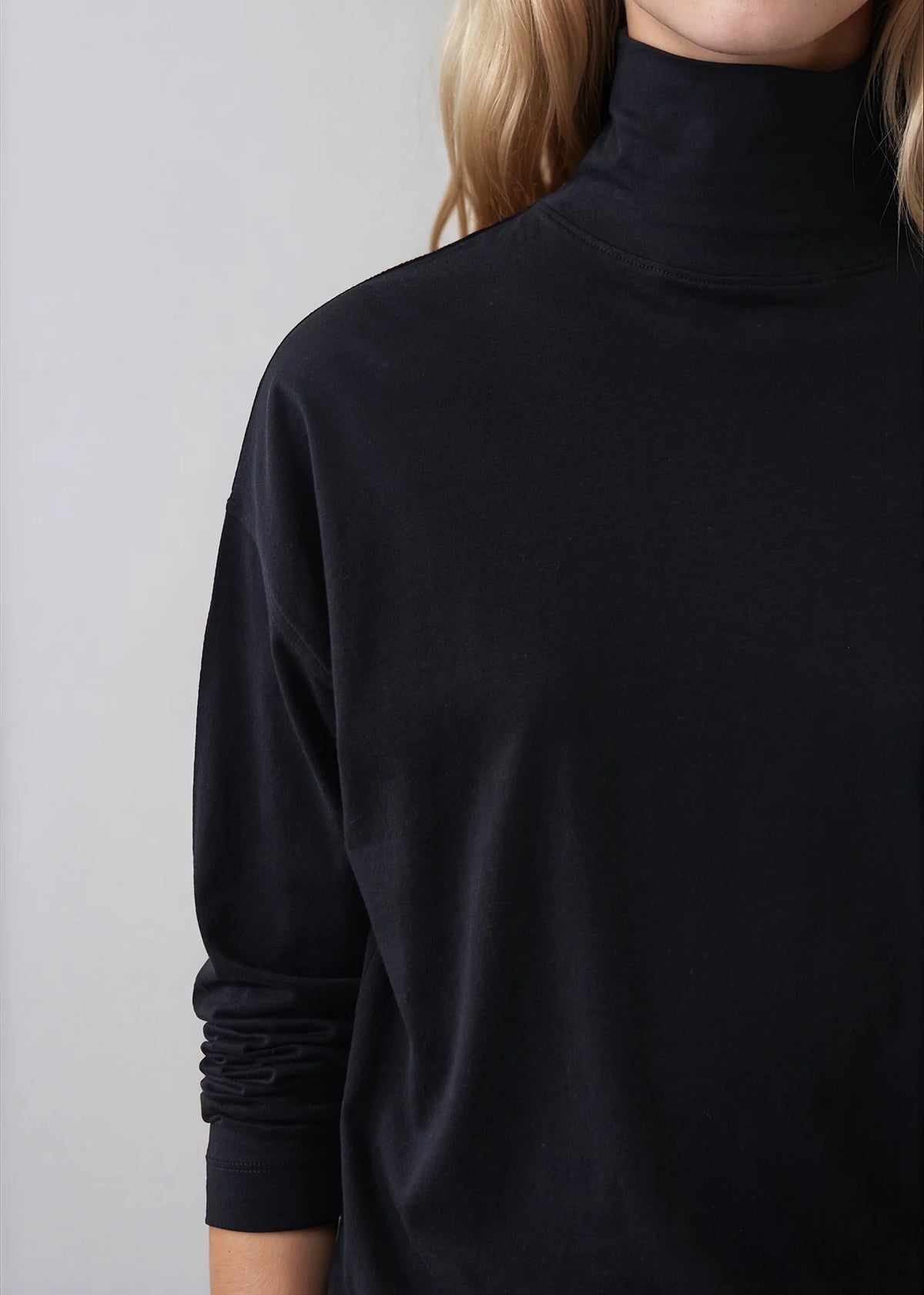 Patrick Assaraf Organic Pima Cotton Oversized Turtleneck W92T08C