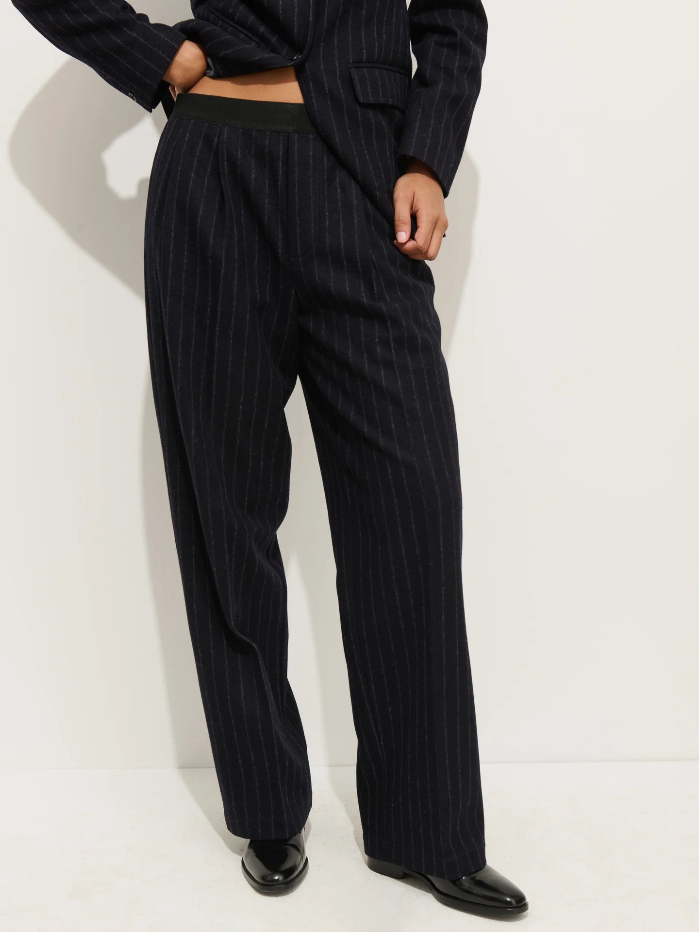 Alex Mill Primrose Pleated Wool Trouser