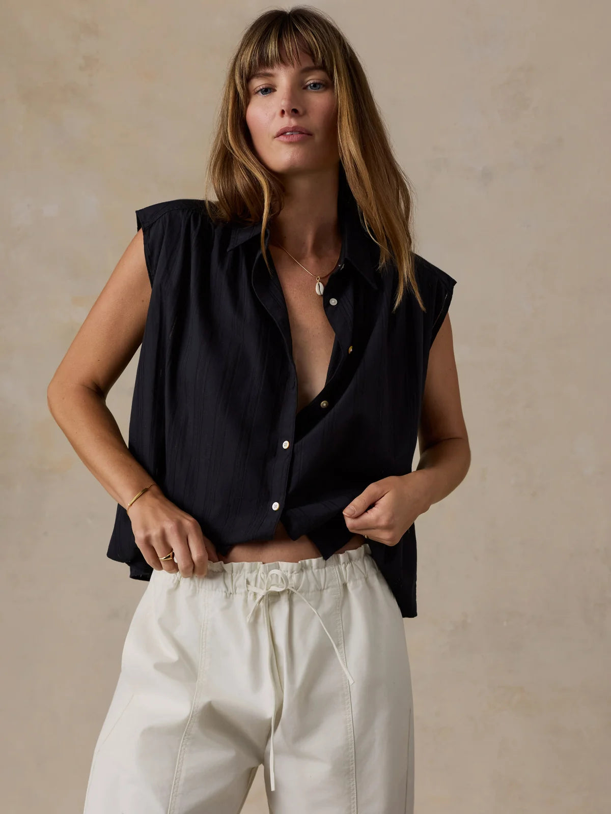 Faherty Heirloom Dobby Lucia Top- Black