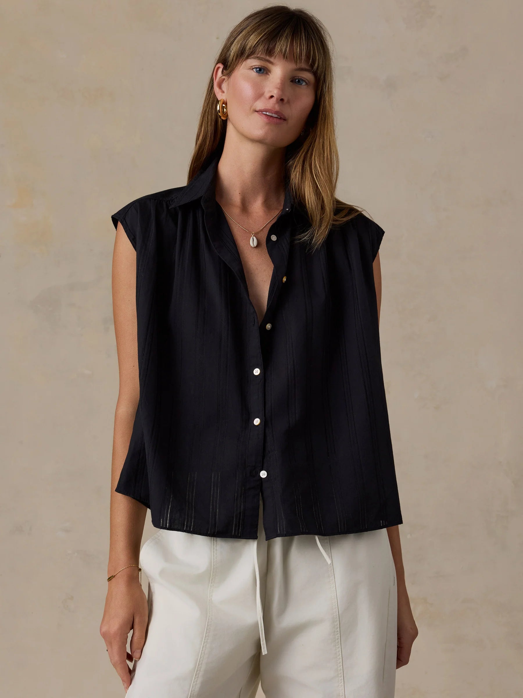 Faherty Heirloom Dobby Lucia Top- Black