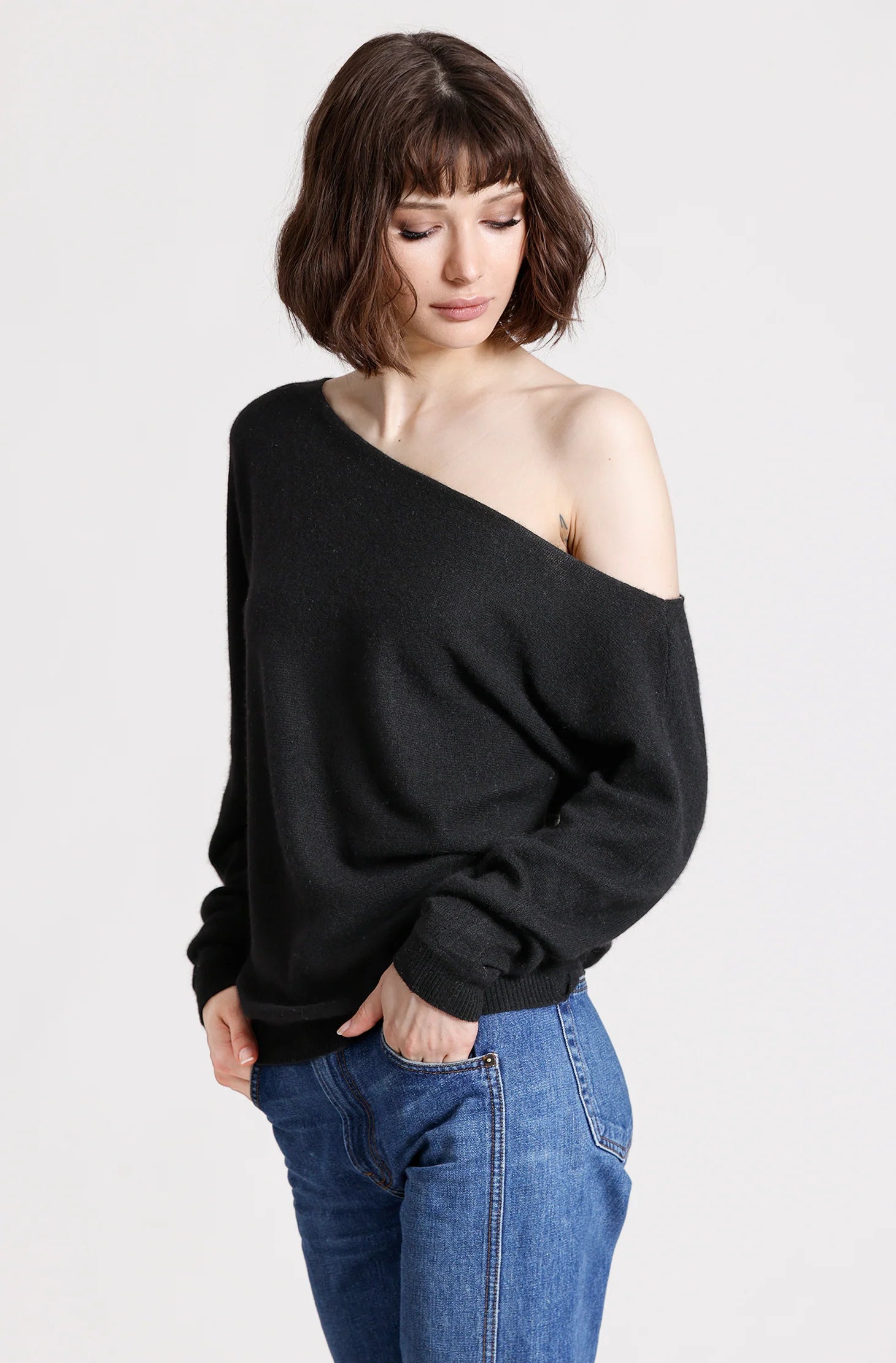 Minnie Rose Cashmere Off The Shoulder Top YR4332